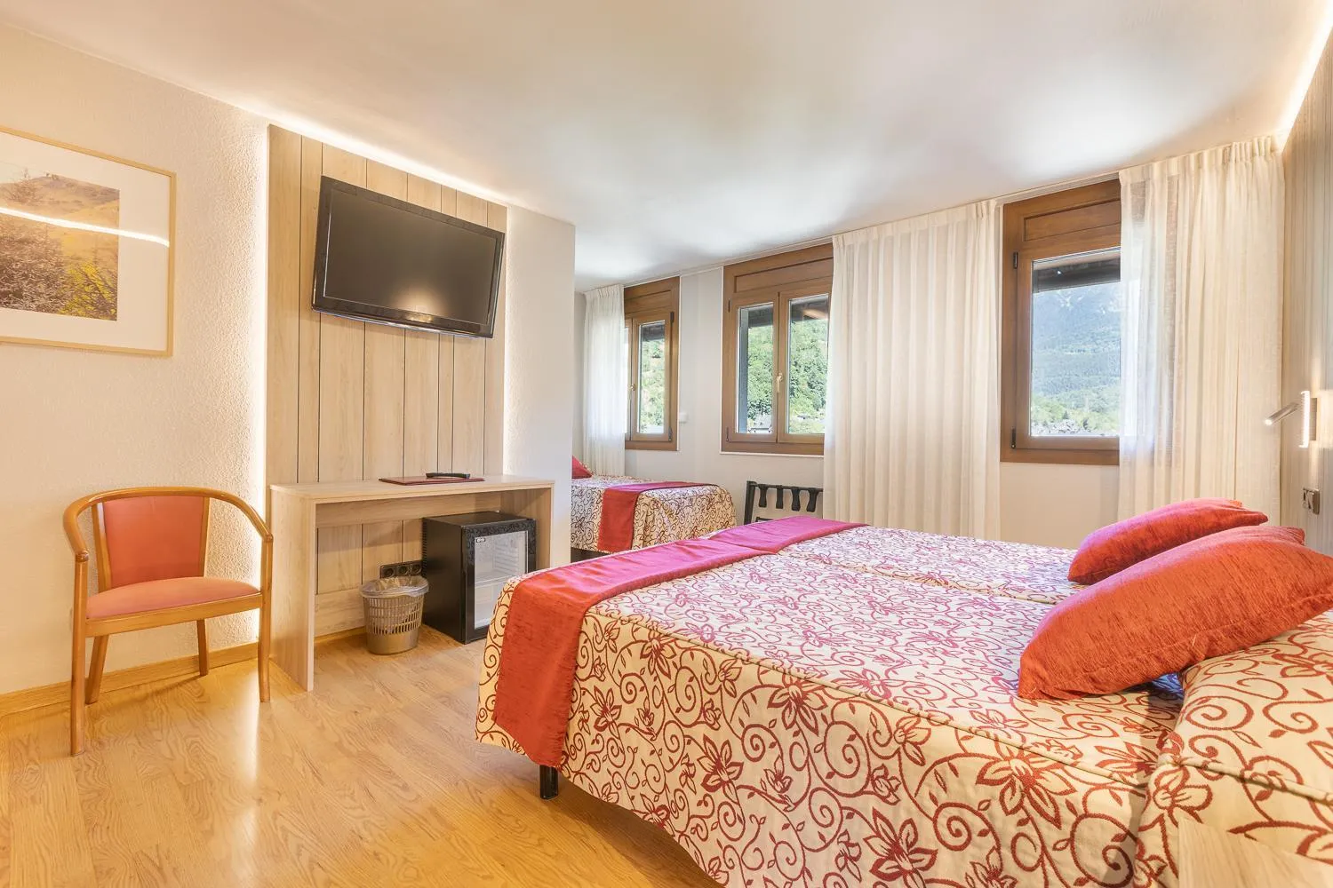 Bed in Hotel Eth Solan & SPA