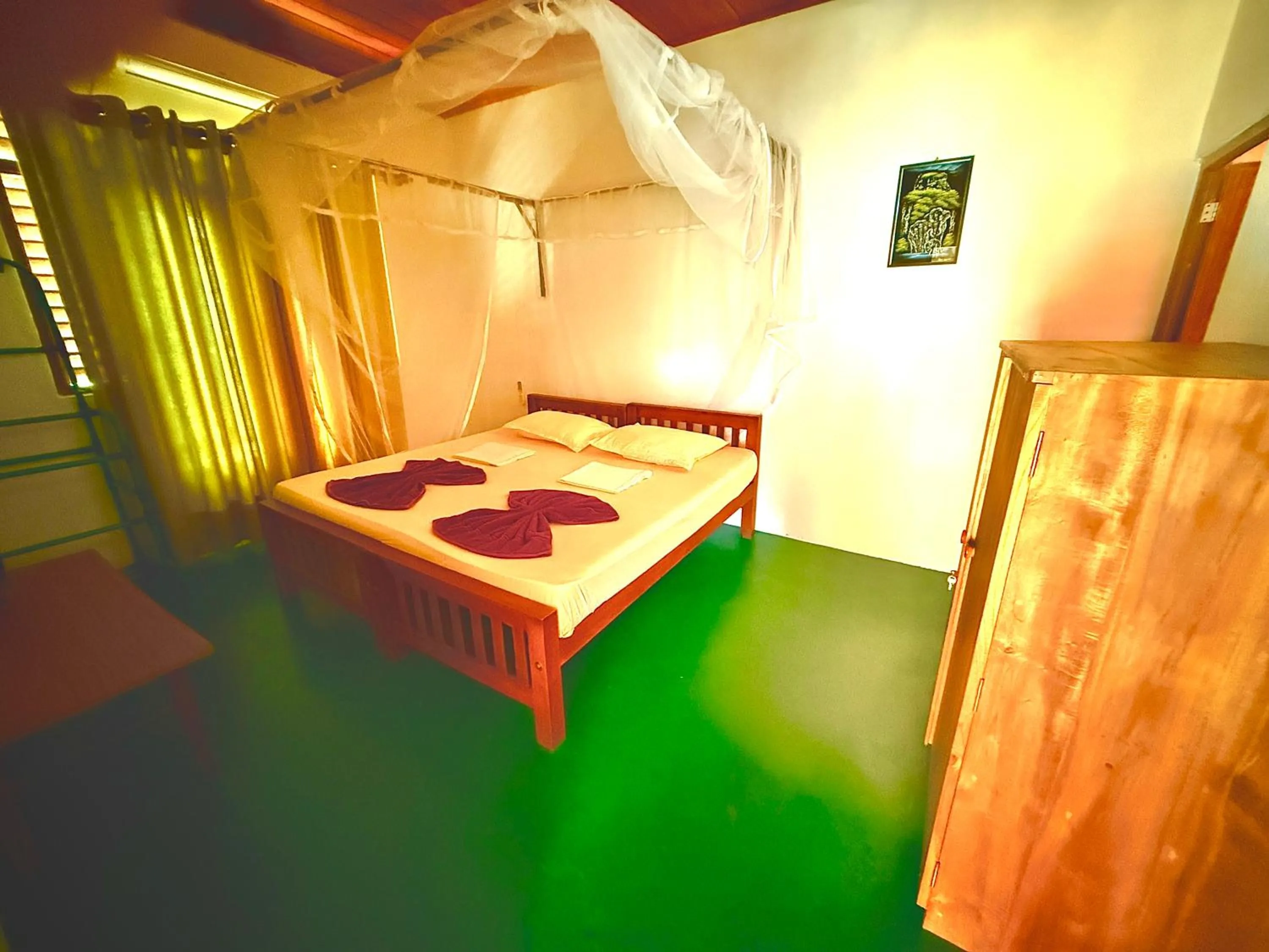 Bed in Talalla Freedom Resort