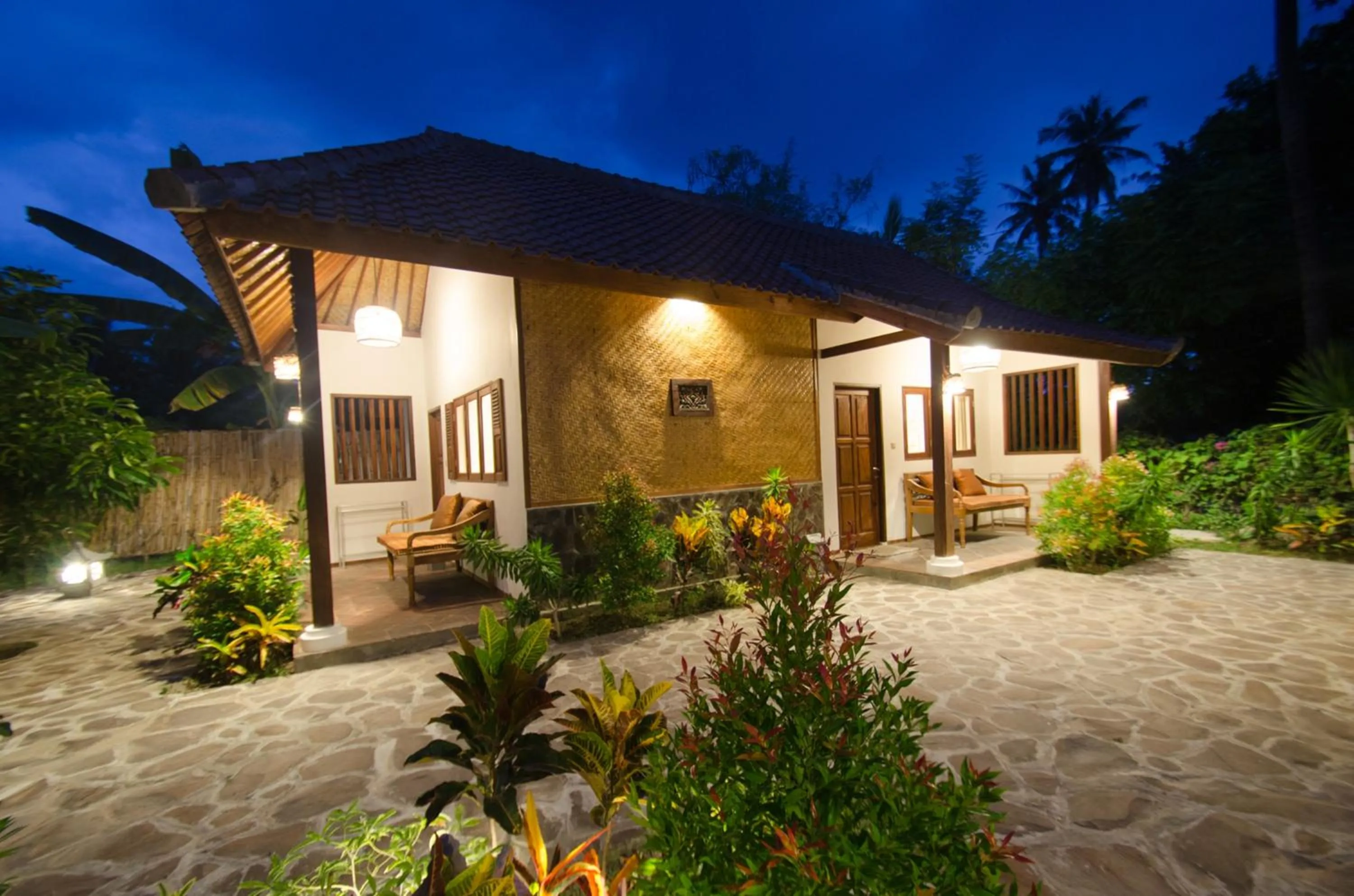 Property building in Si Pitung Village