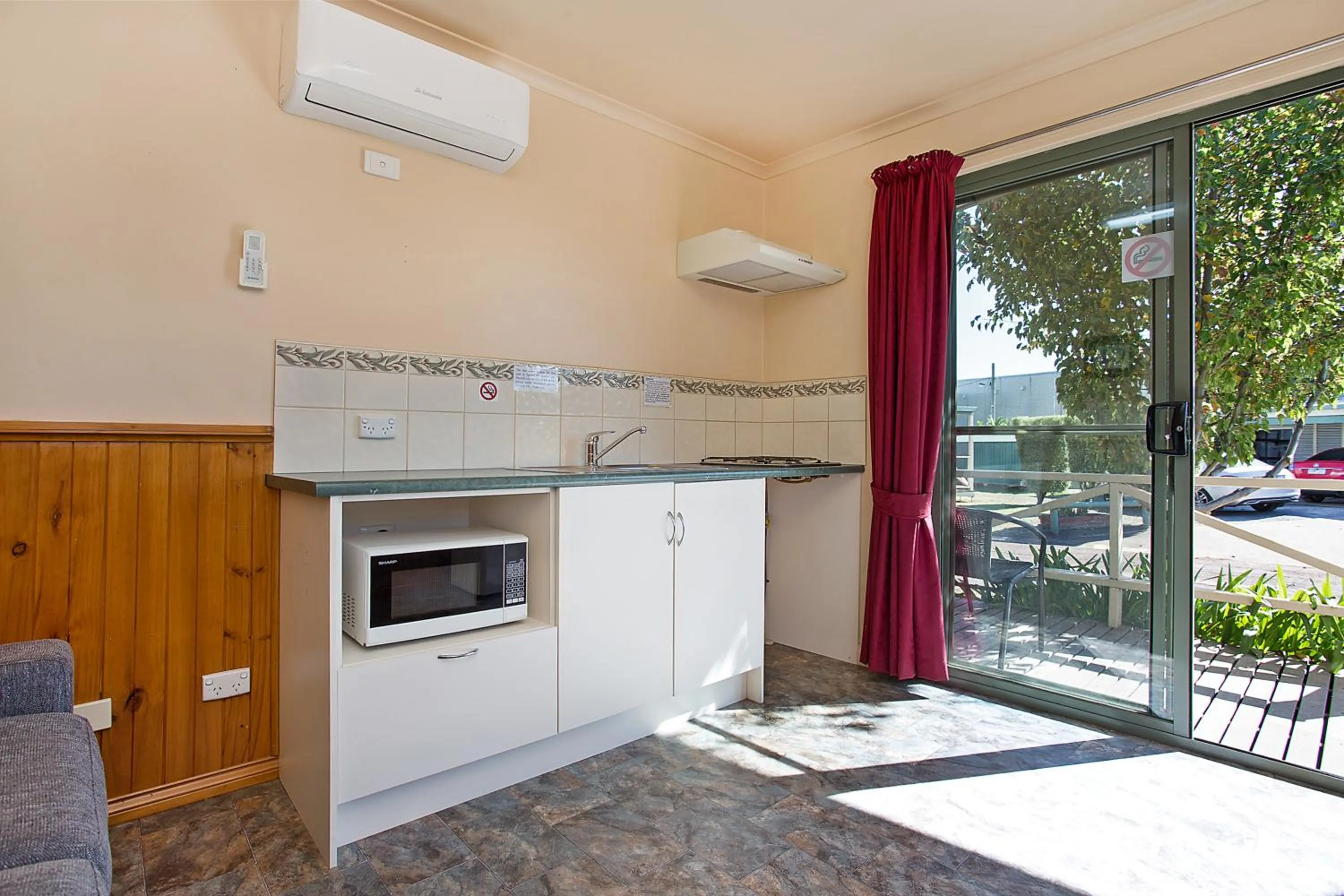 Kitchen or kitchenette in Hamilton Caravan Park