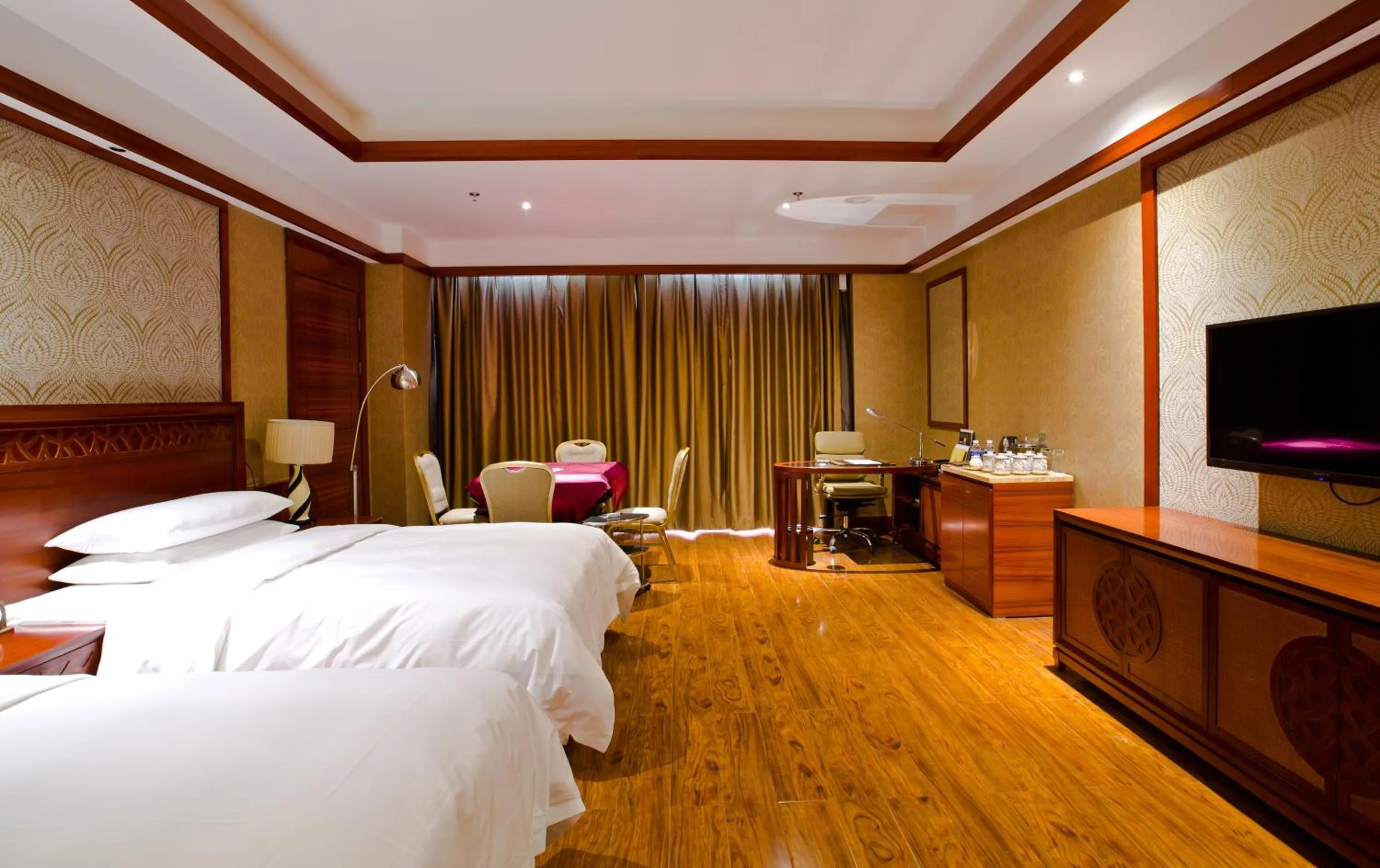 Photo of the whole room in Huachen International Hotel