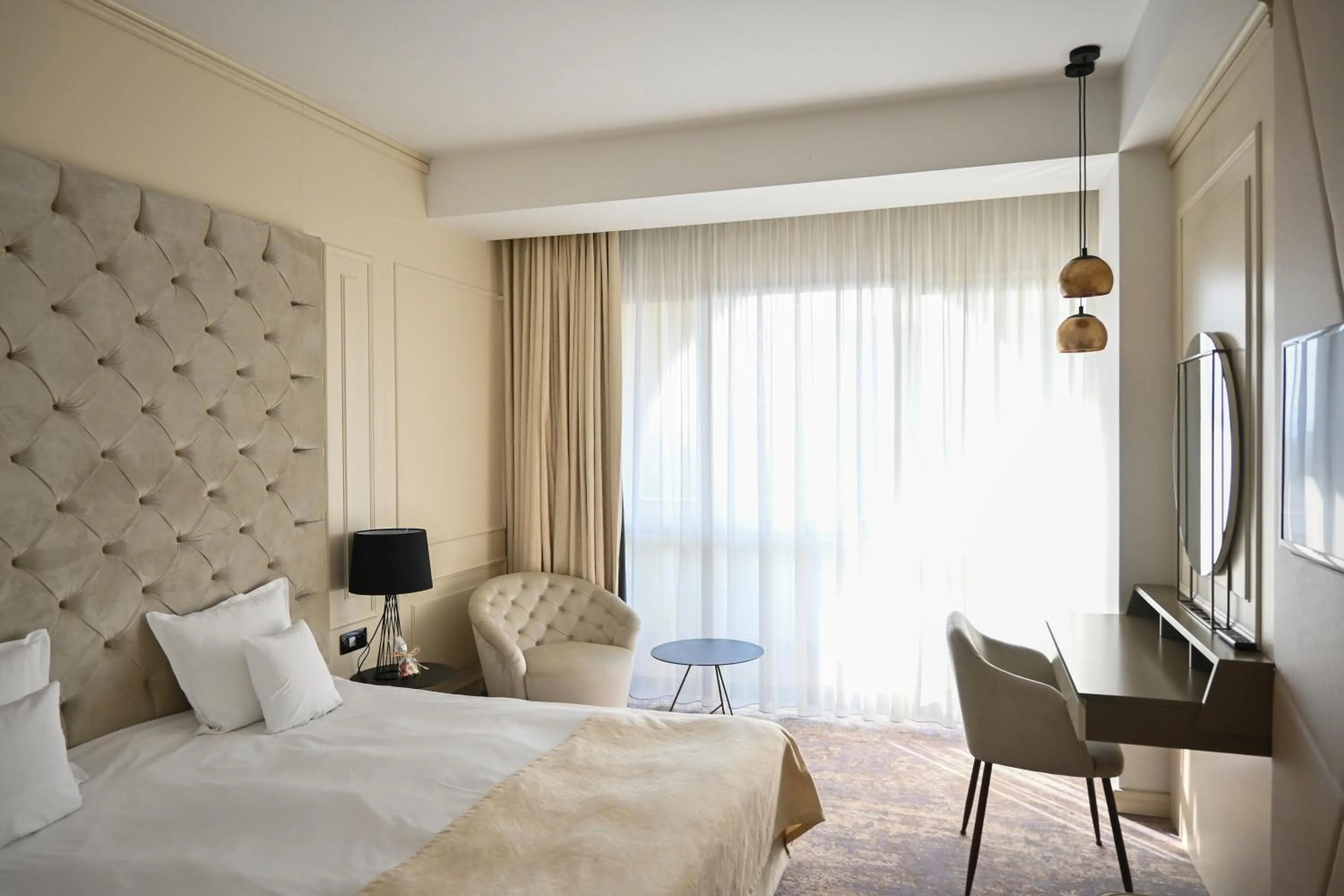 Bedroom, Bed in Aleksandar Palace Hotel Congress Center & SPA