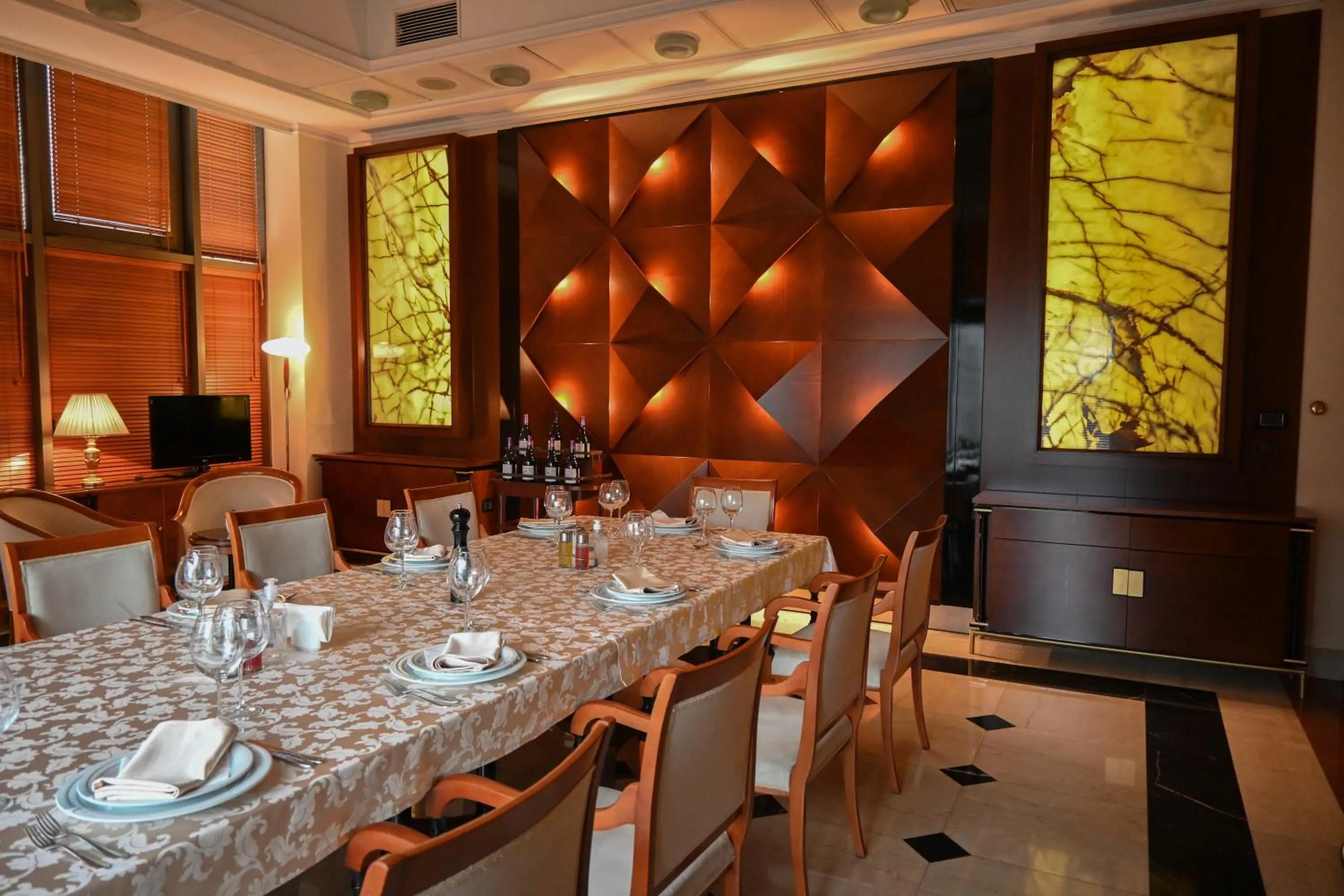 Restaurant/places to eat in Aleksandar Palace Hotel Congress Center & SPA