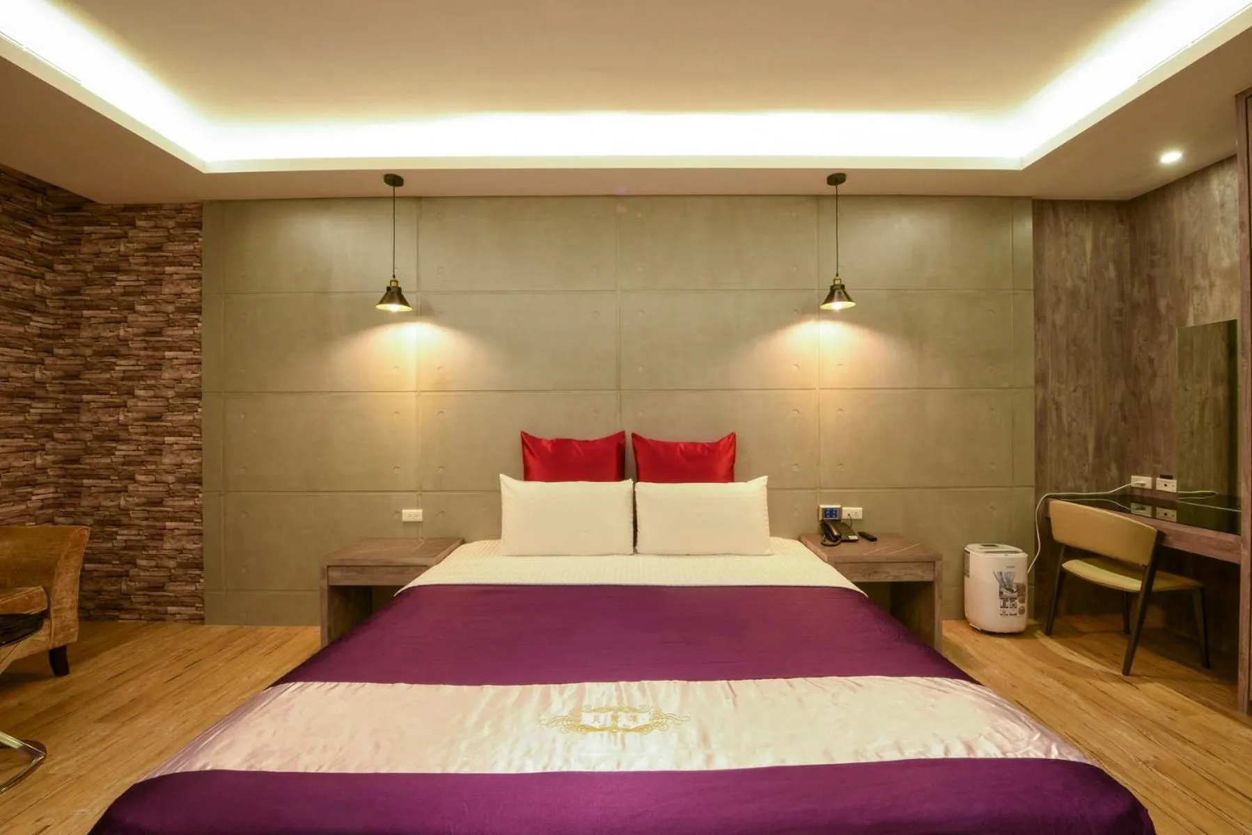 Bed in Belle Song Motel