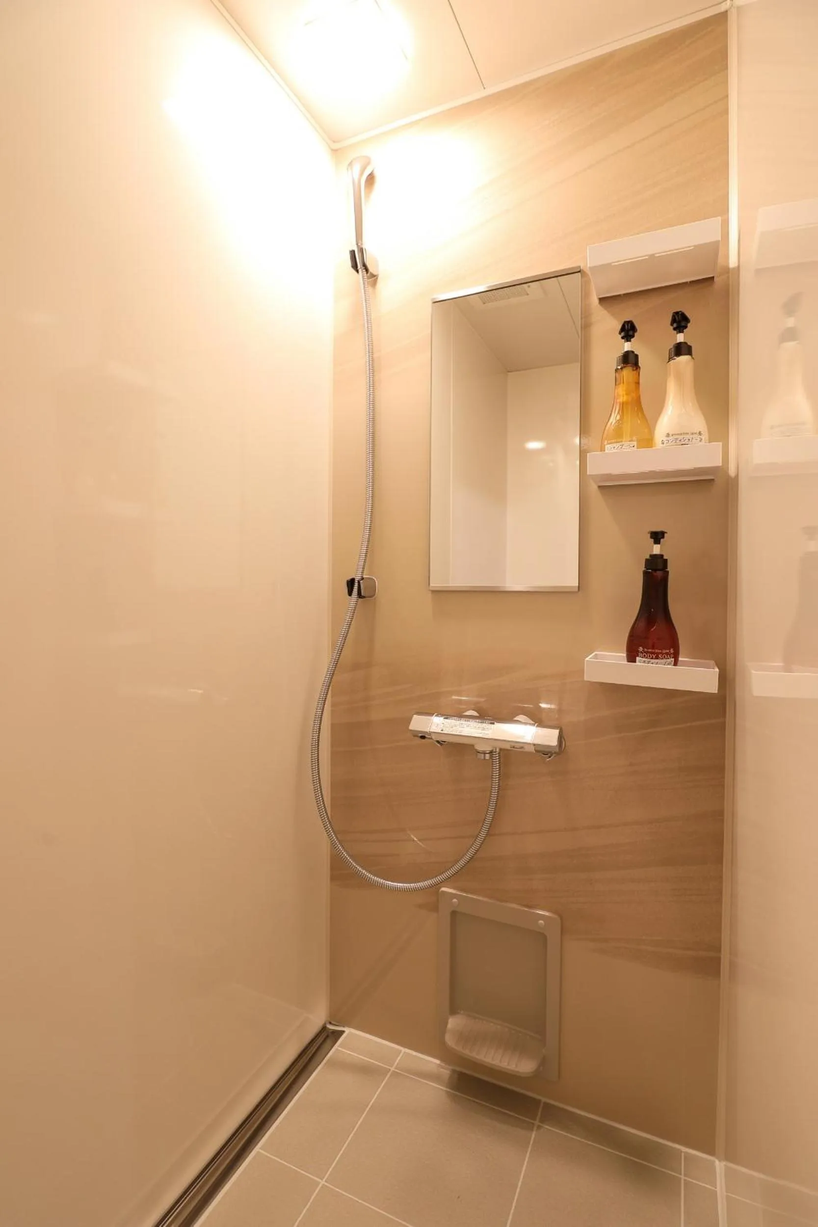 Shower in Tsukasaya Ryokan