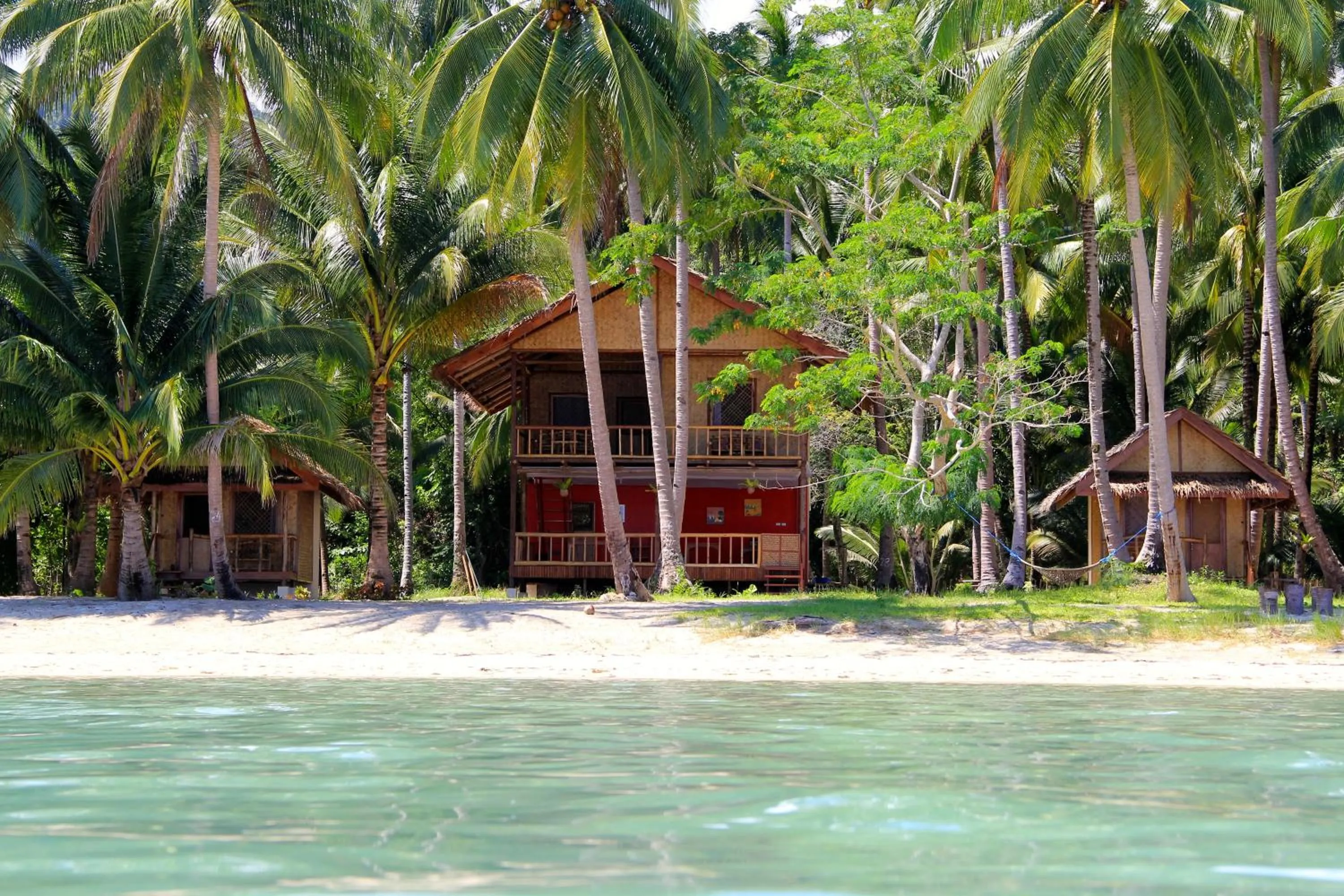 Facade/entrance in Sunset Colors