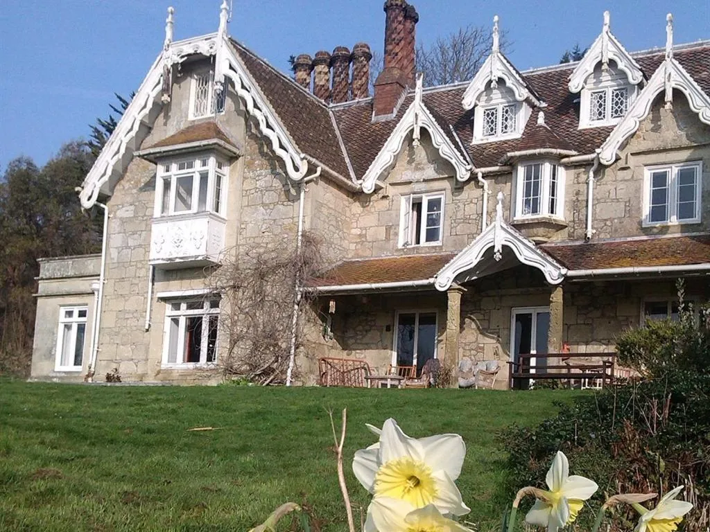 Property building in Lisle Combe