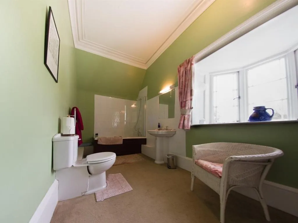 Bathroom in Lisle Combe