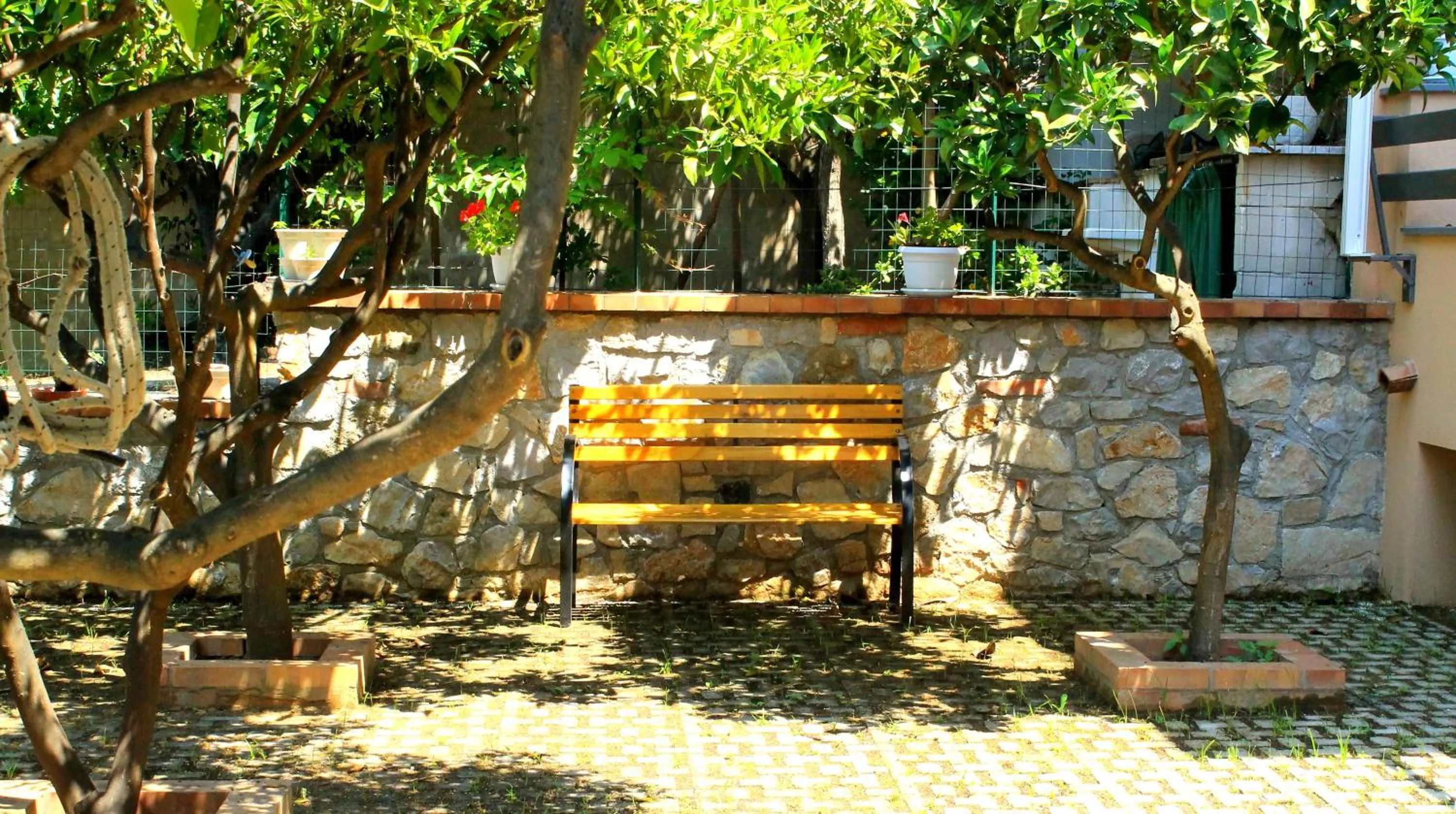 Garden in Meublé Leonetti