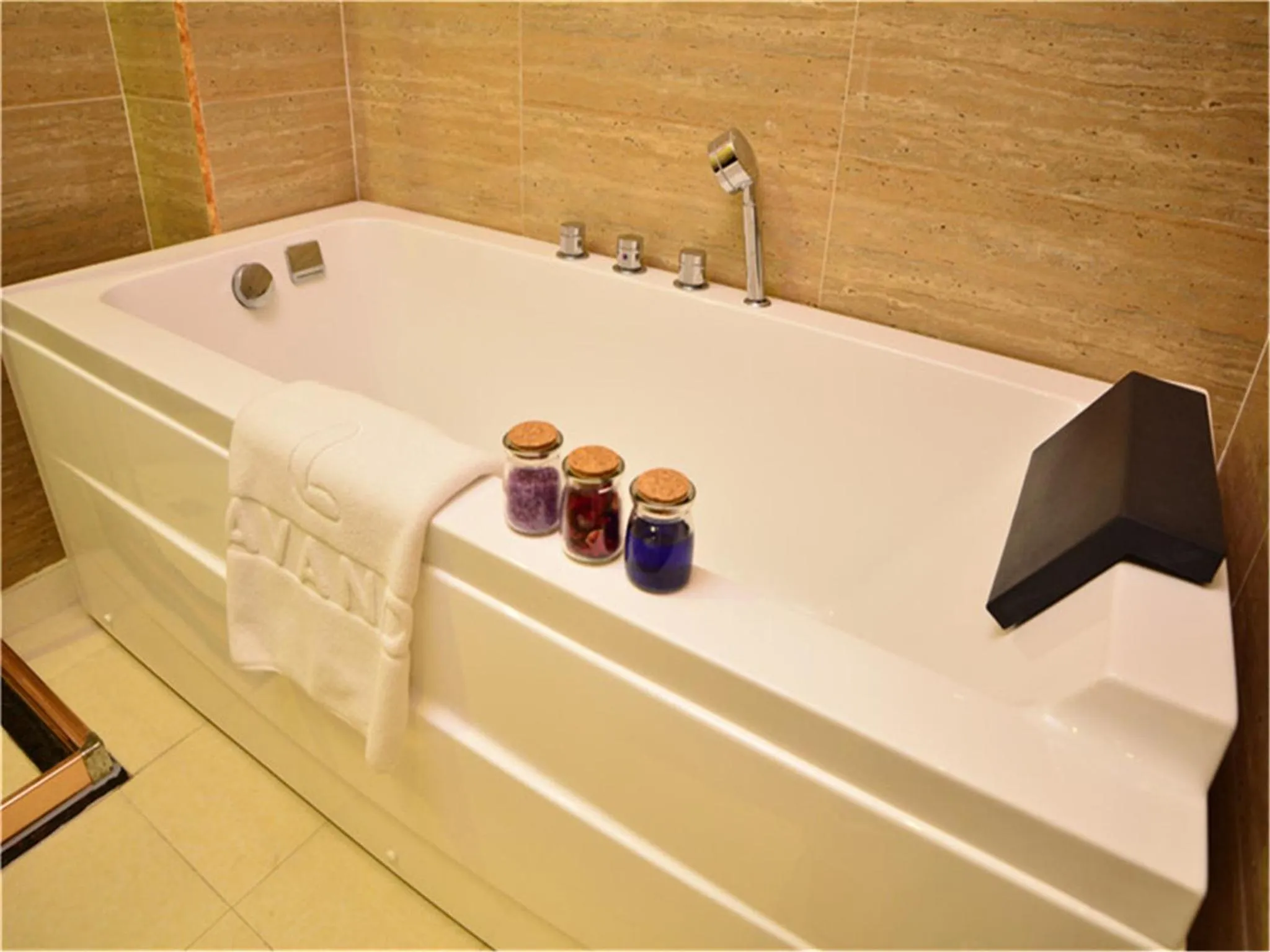 Bathroom in Lavande Hotel Wuhan Railway Station