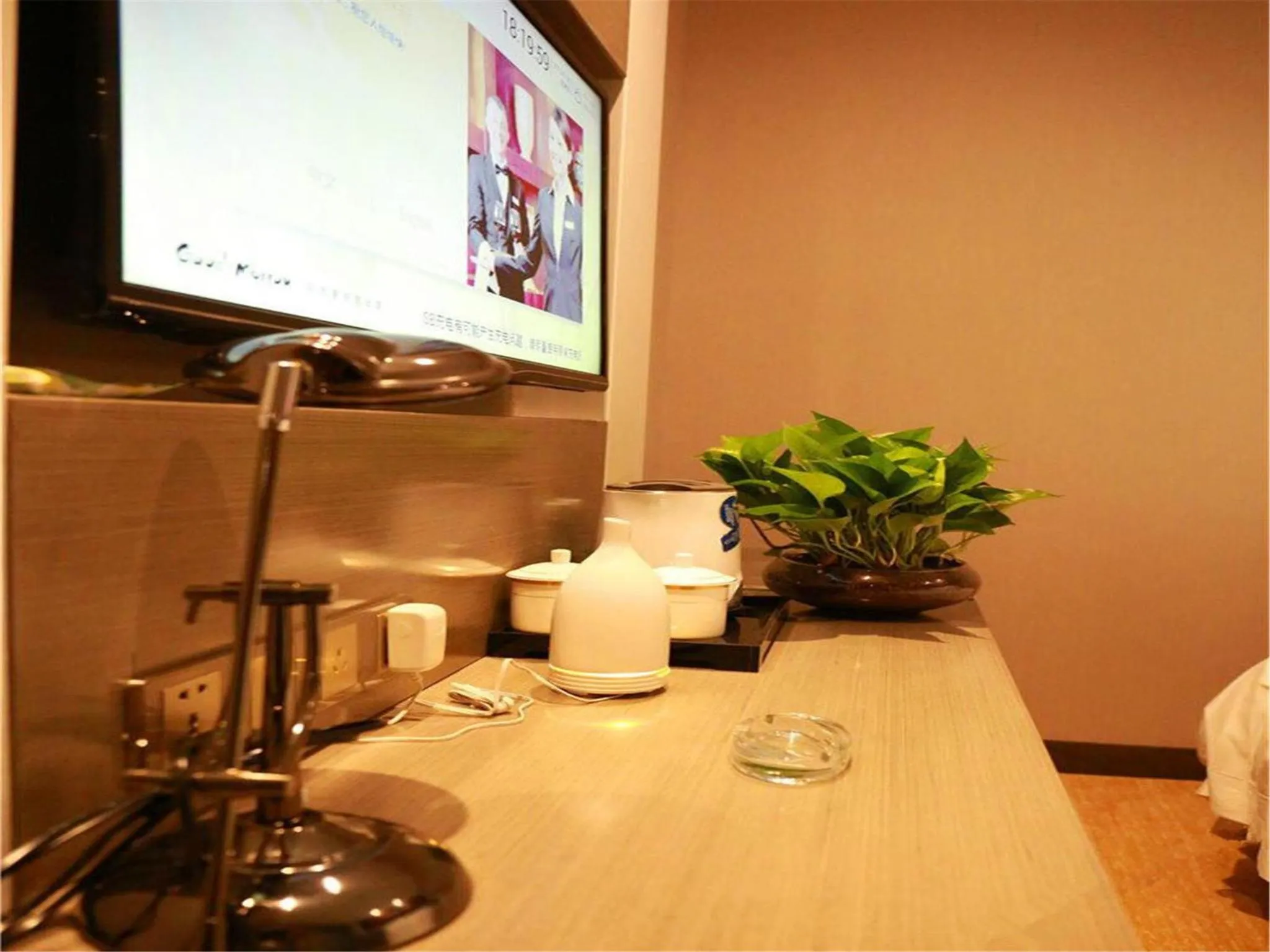 Decorative detail in Lavande Hotel Beijing Tongzhou Guoyuan