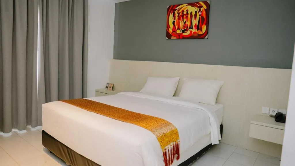 Bedroom, Bed in Sulthan Hotel Medan Powered by Archipelago