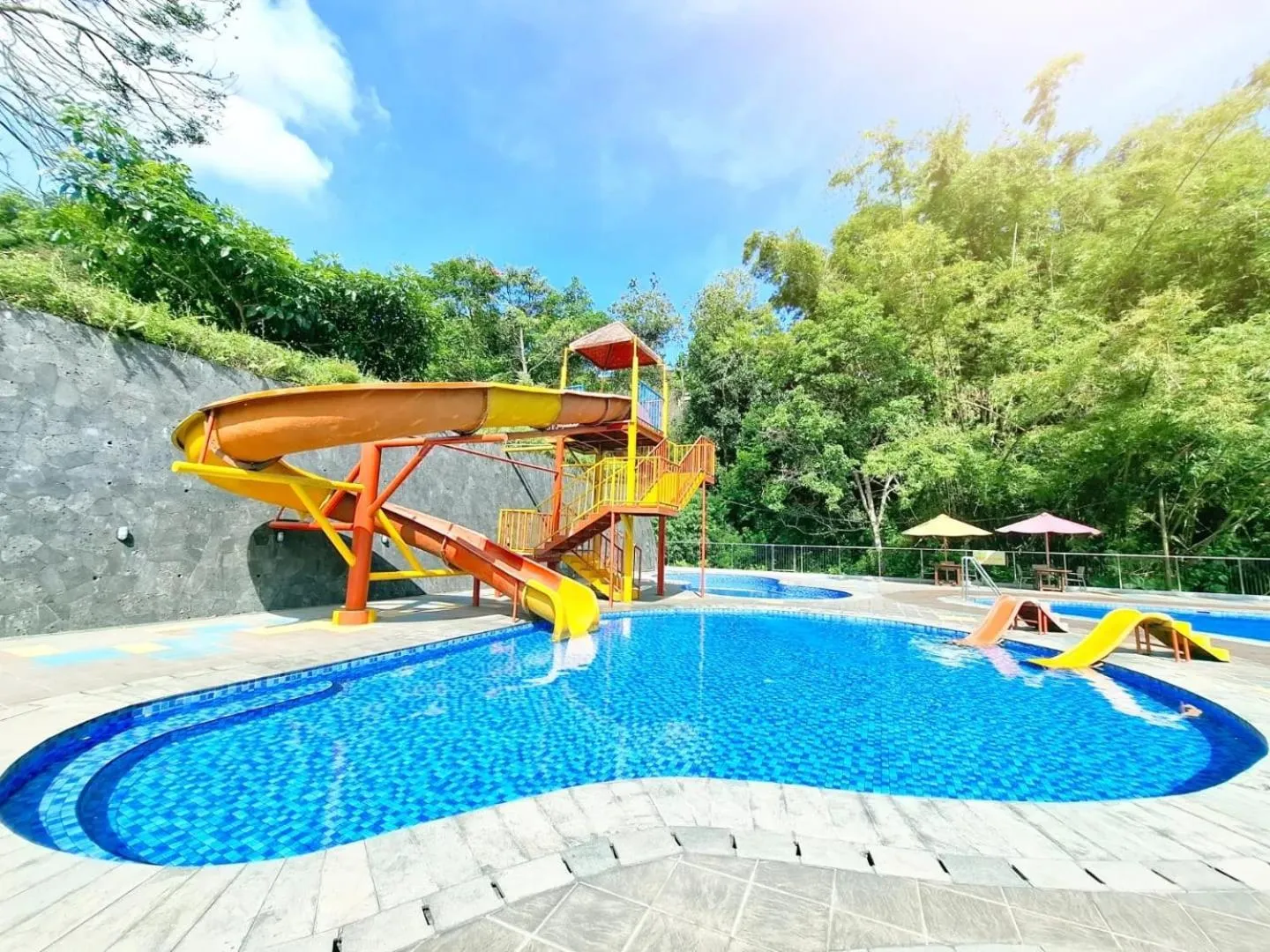 Aqua park in Green Valley Resort Bandungan