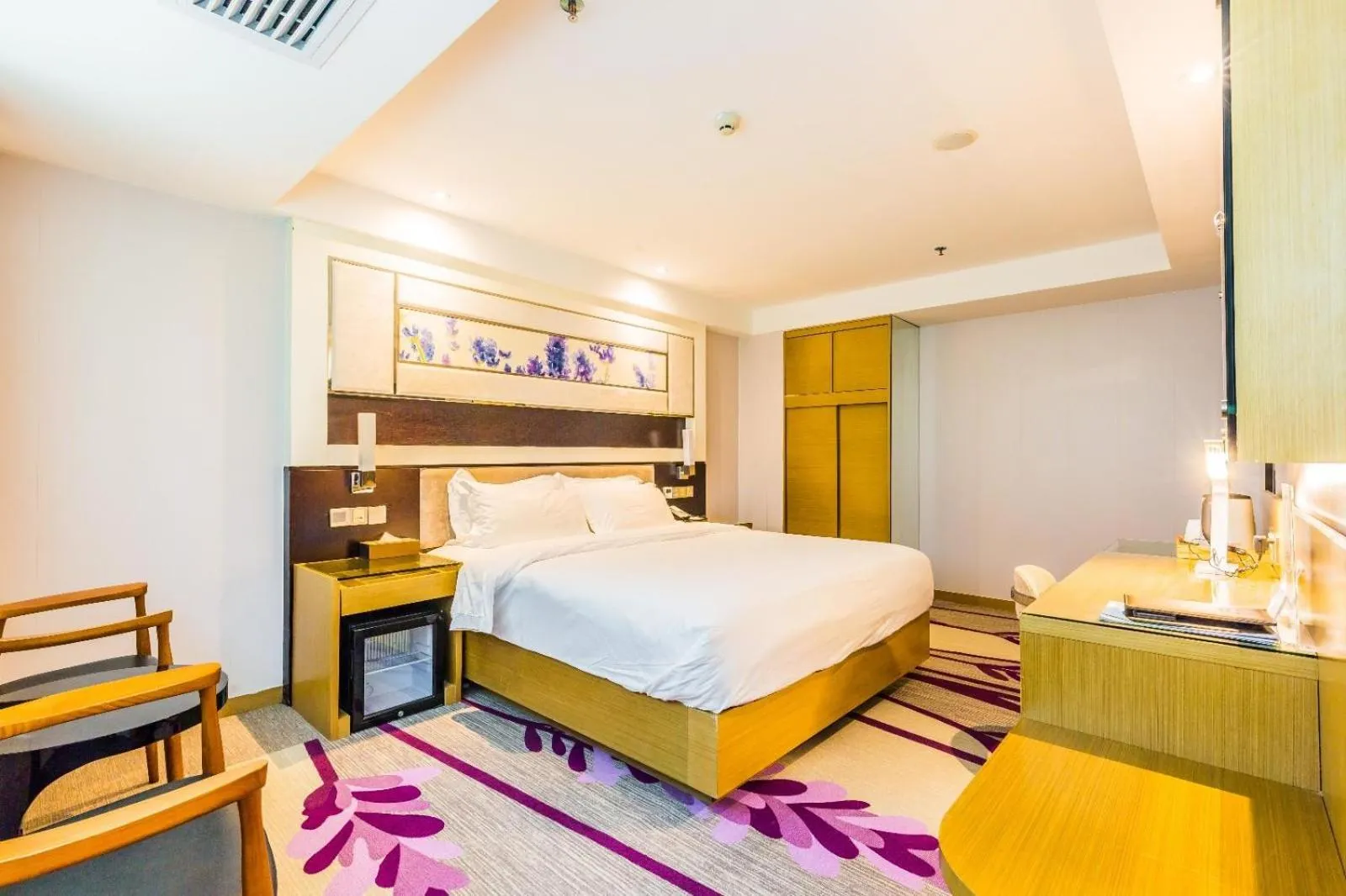 Bed in Lavande Hotel Foshan Shunde Ronggui