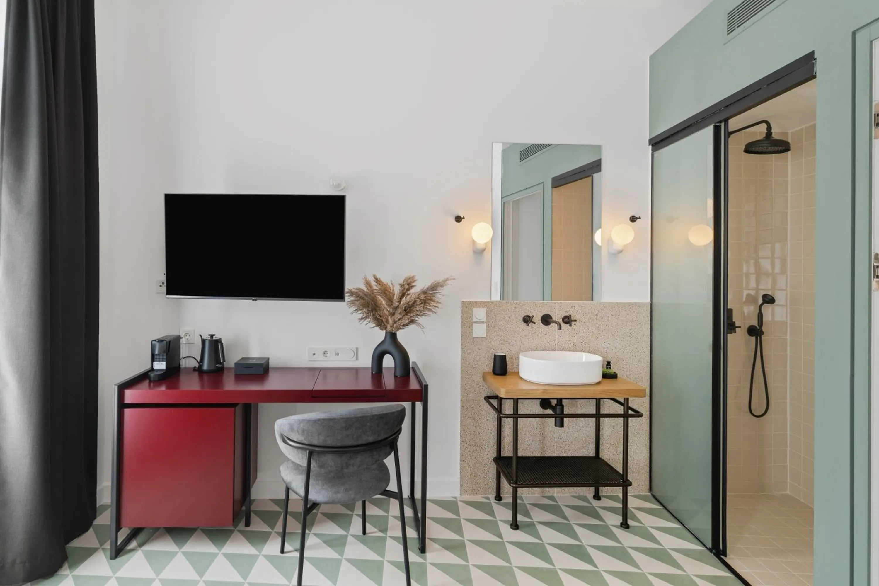 Bathroom in Morus Acropolis Boutique Hotel