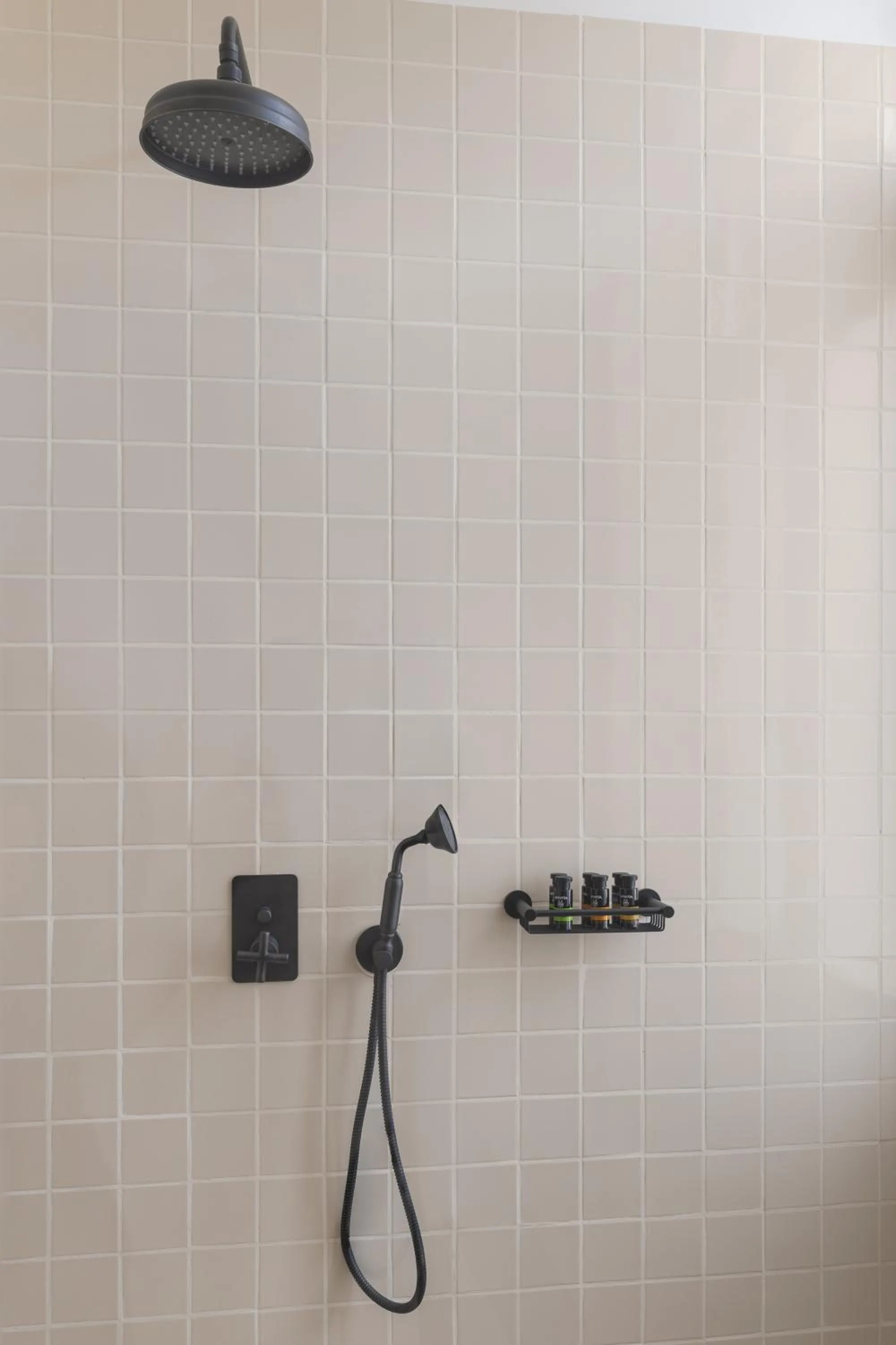 Shower in Morus Acropolis Boutique Hotel