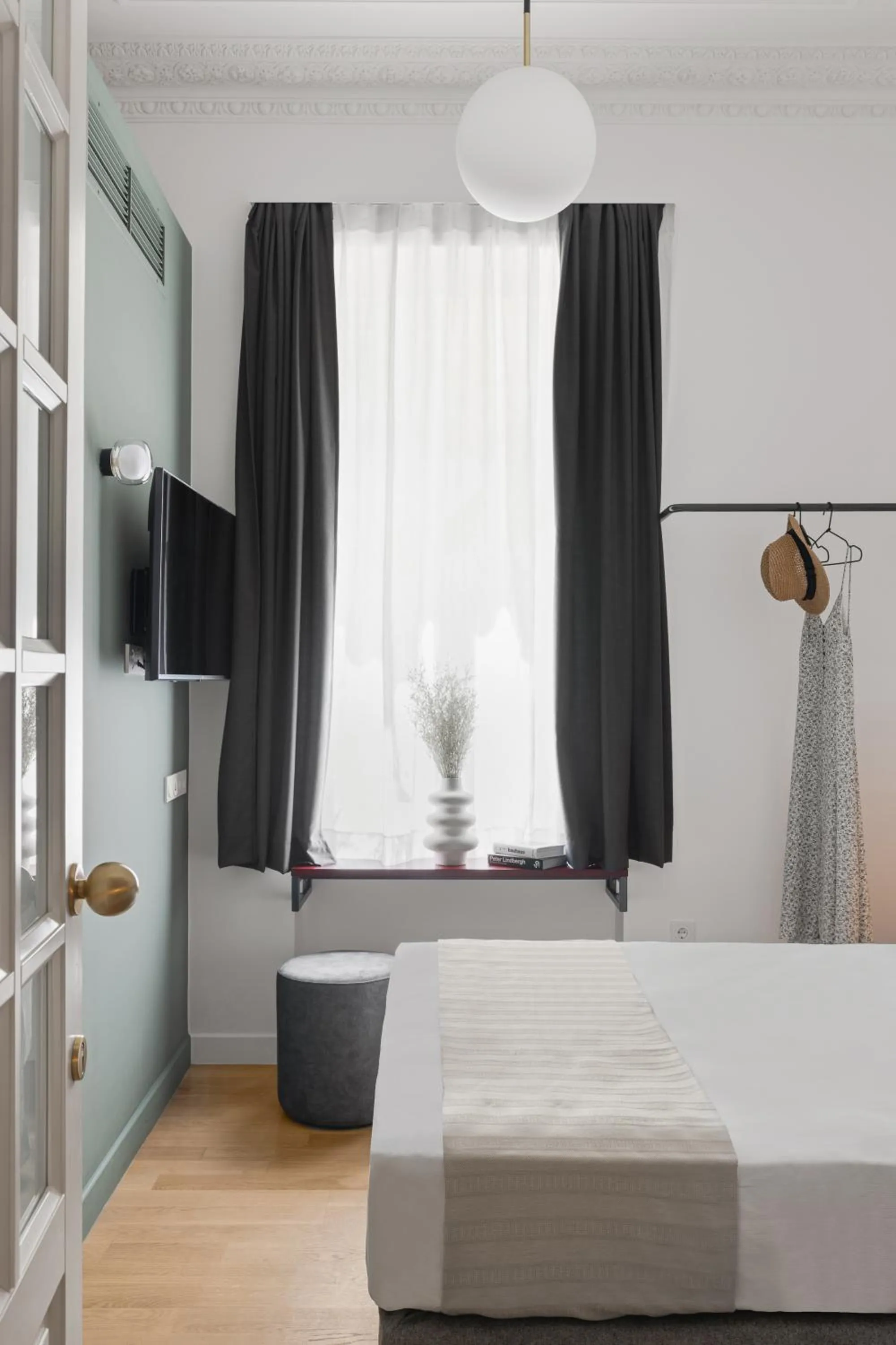 Bed in Morus Acropolis Boutique Hotel