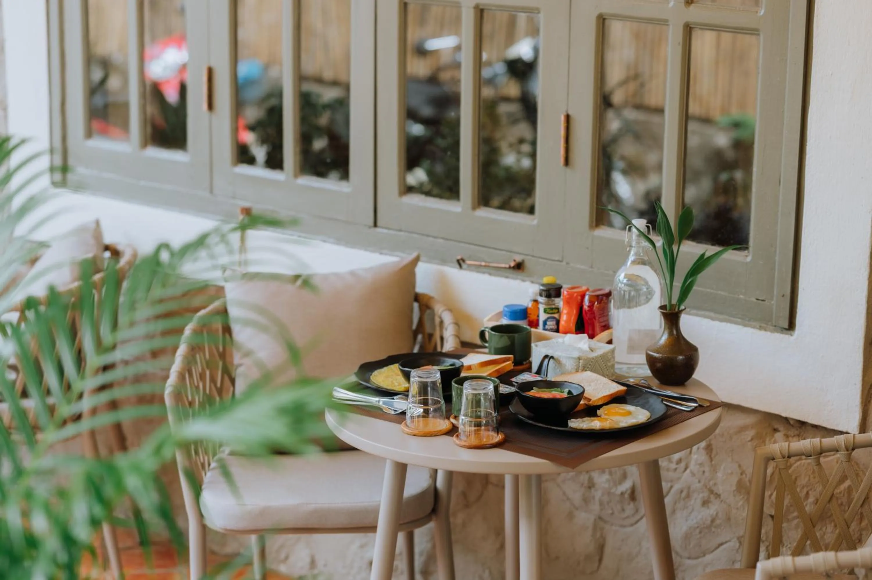 Breakfast in SamaiLaos Residence