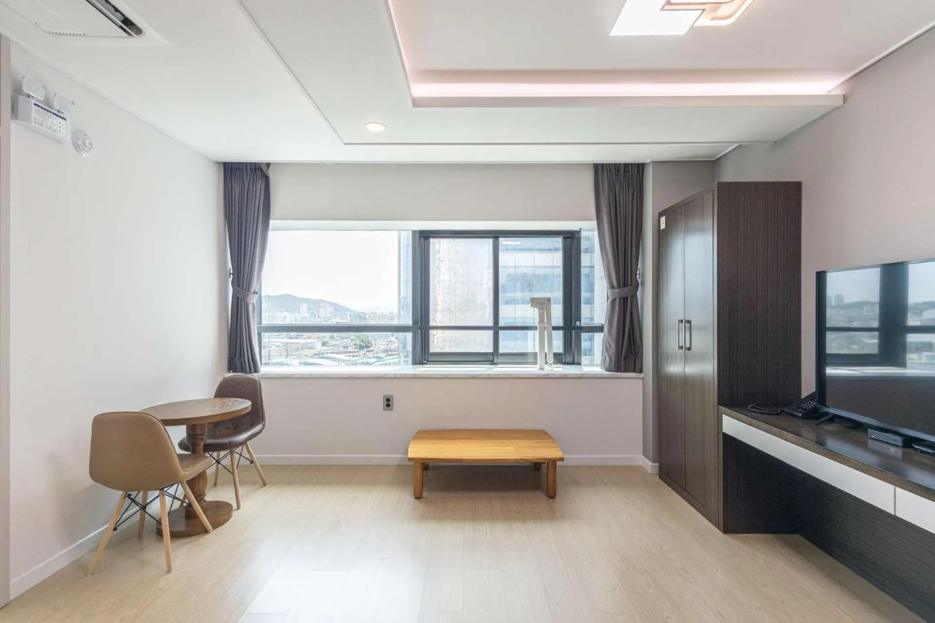 Living room in Hotel Wooin