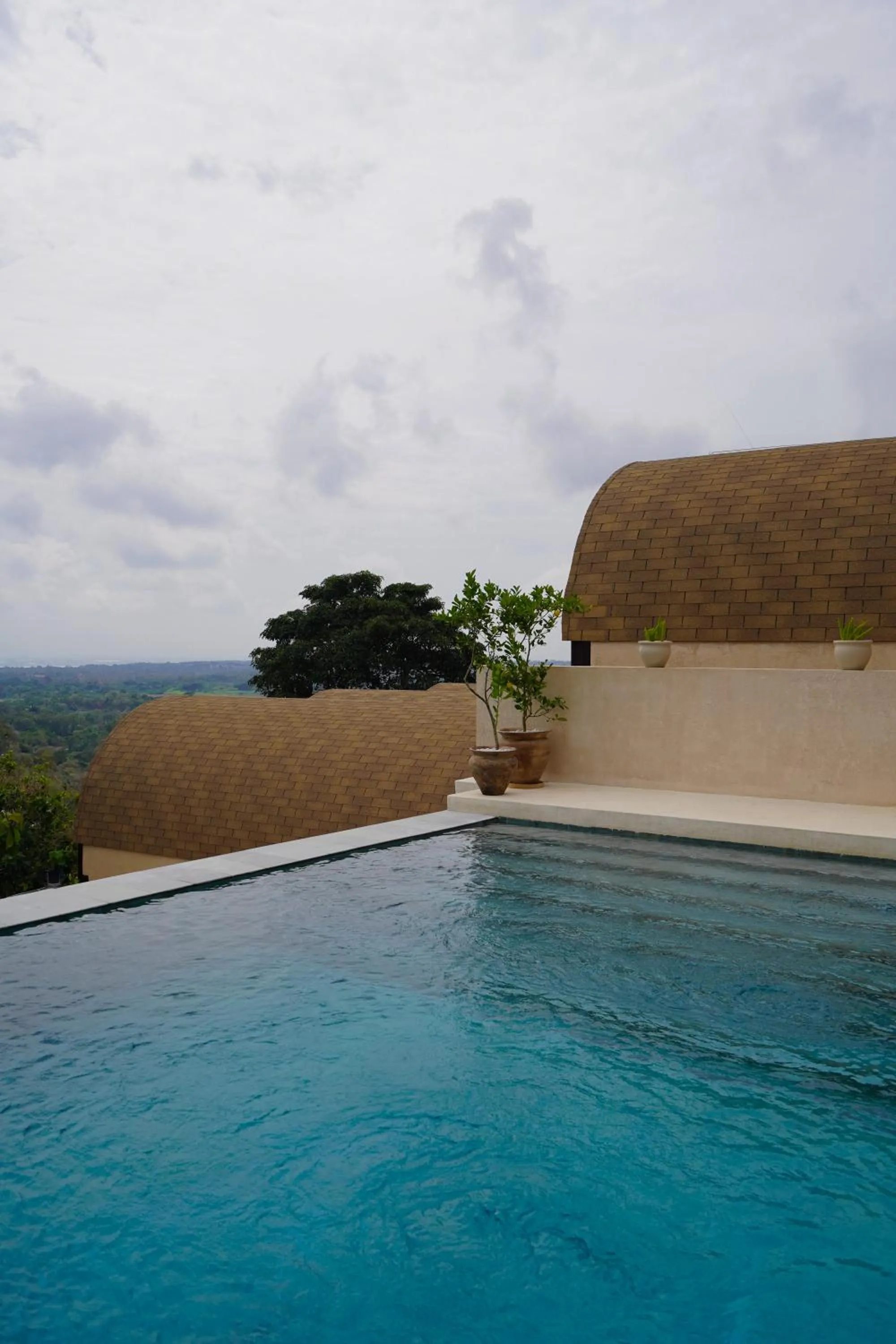 Swimming pool in Sunny Samudra Boutique hotel Uluwatu