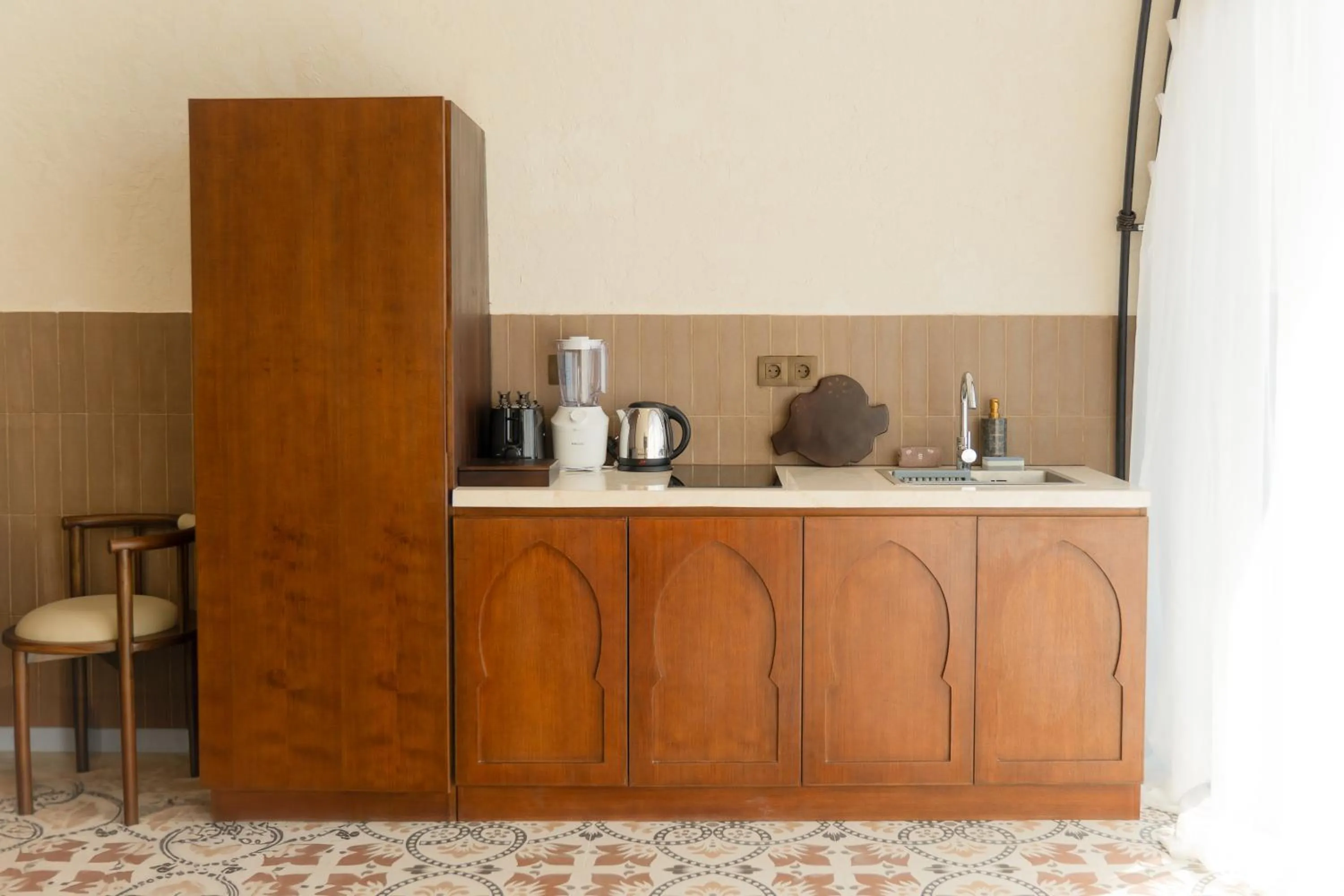 Kitchen or kitchenette in Sunny Samudra Boutique hotel Uluwatu