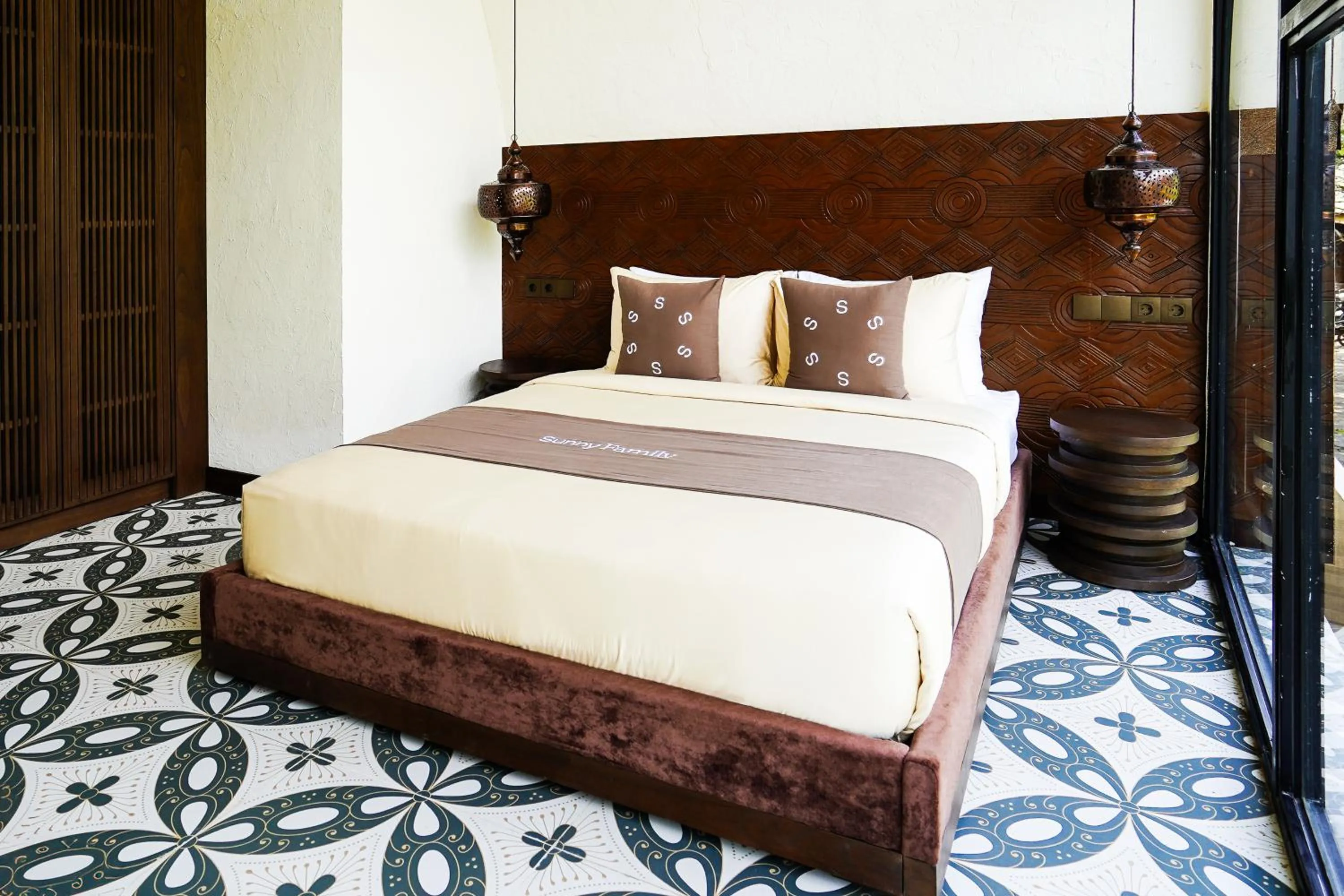 Bed in Sunny Samudra Boutique hotel Uluwatu