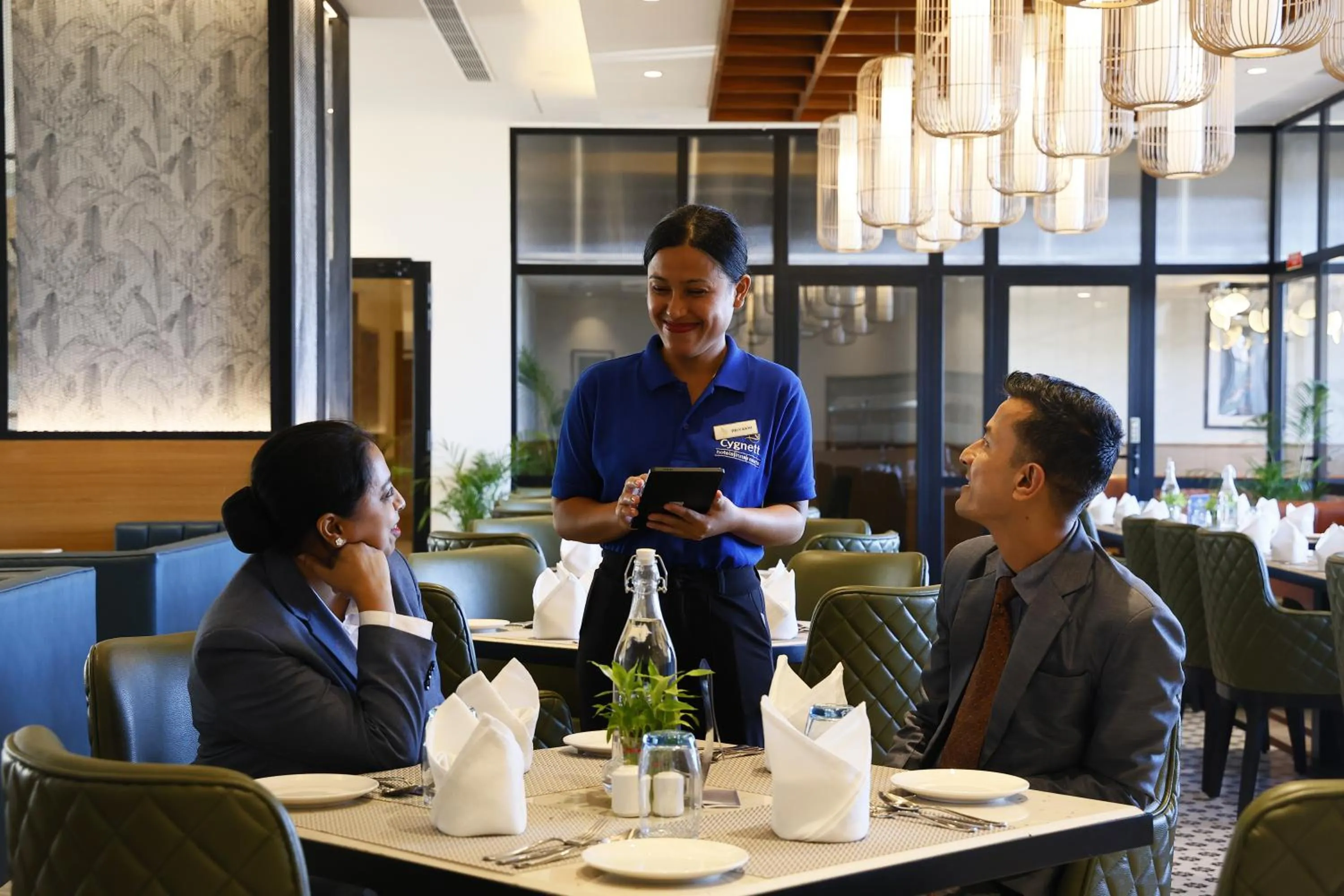 Restaurant/places to eat in Cygnett Inn