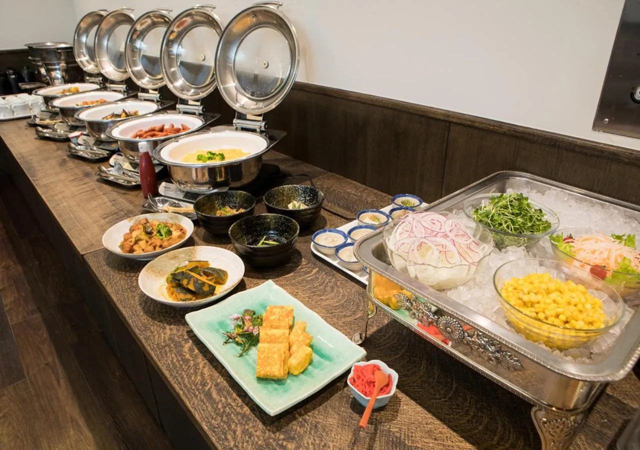 Buffet breakfast in Hotel Claiton Esaka