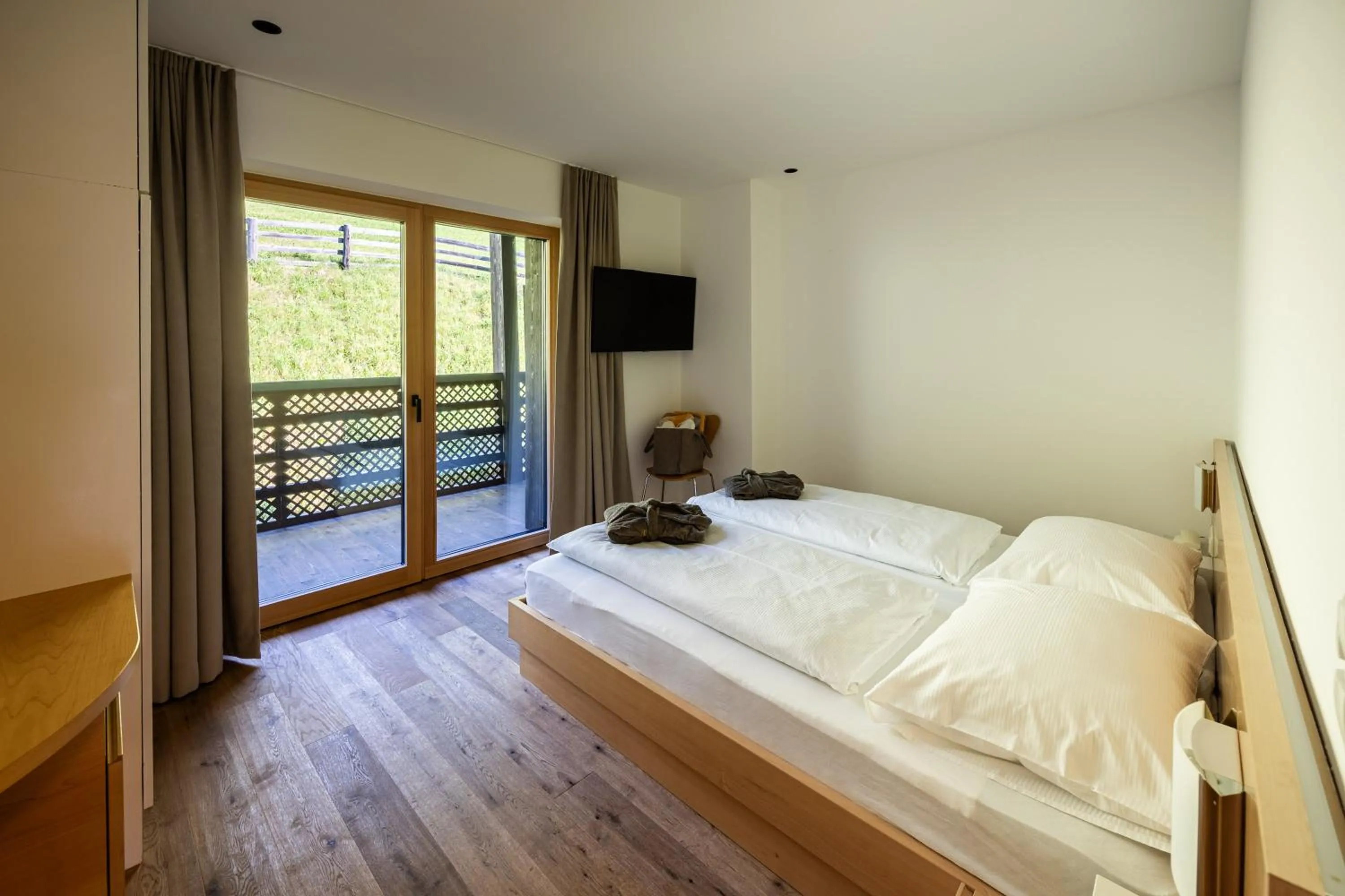 Photo of the whole room, Bed in Hotel Rommisa