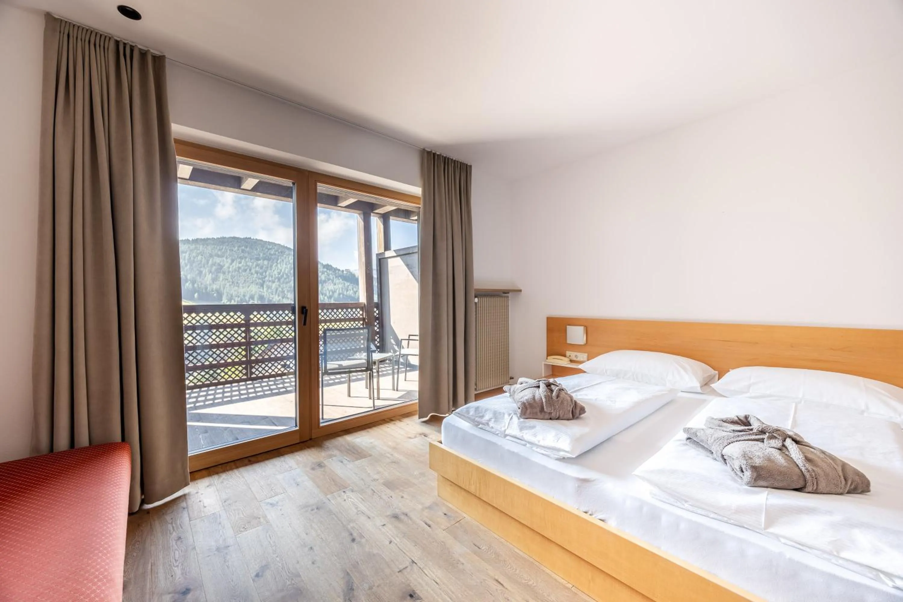 Photo of the whole room, Bed in Hotel Rommisa