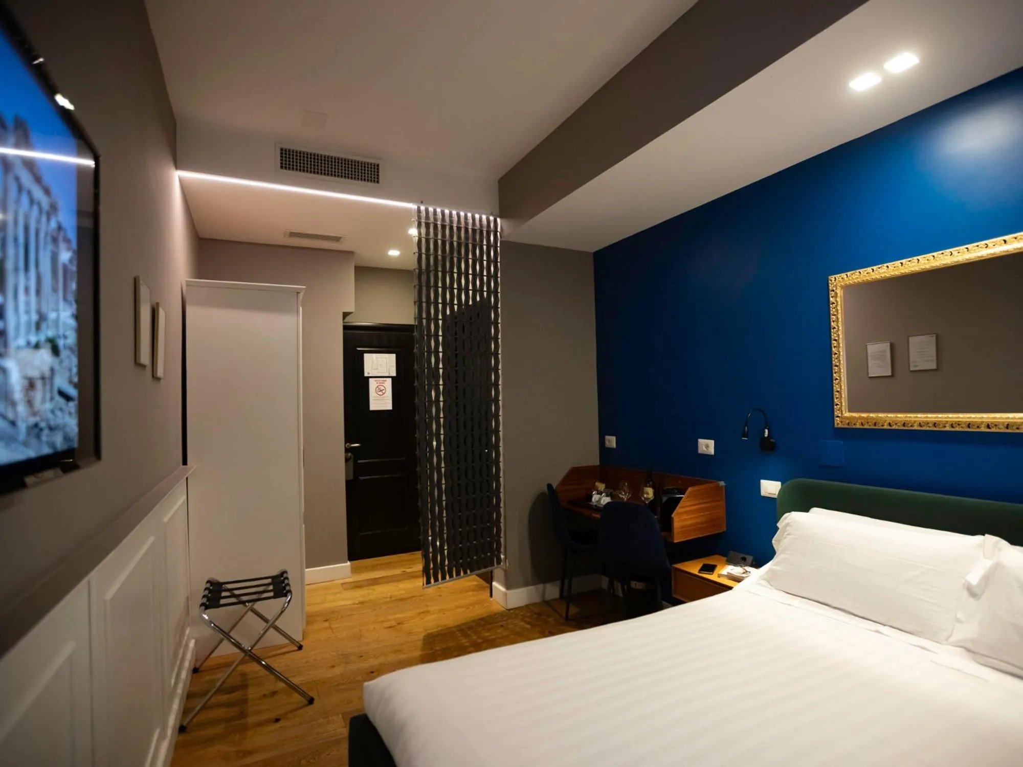 Photo of the whole room, Bed in Jb Relais Luxury