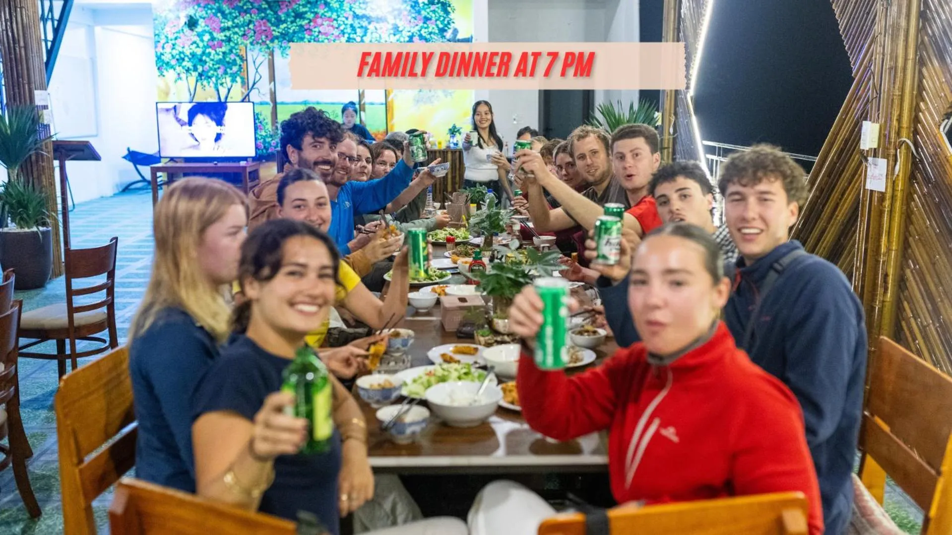 Restaurant/places to eat in Green Riverside Cosy Home