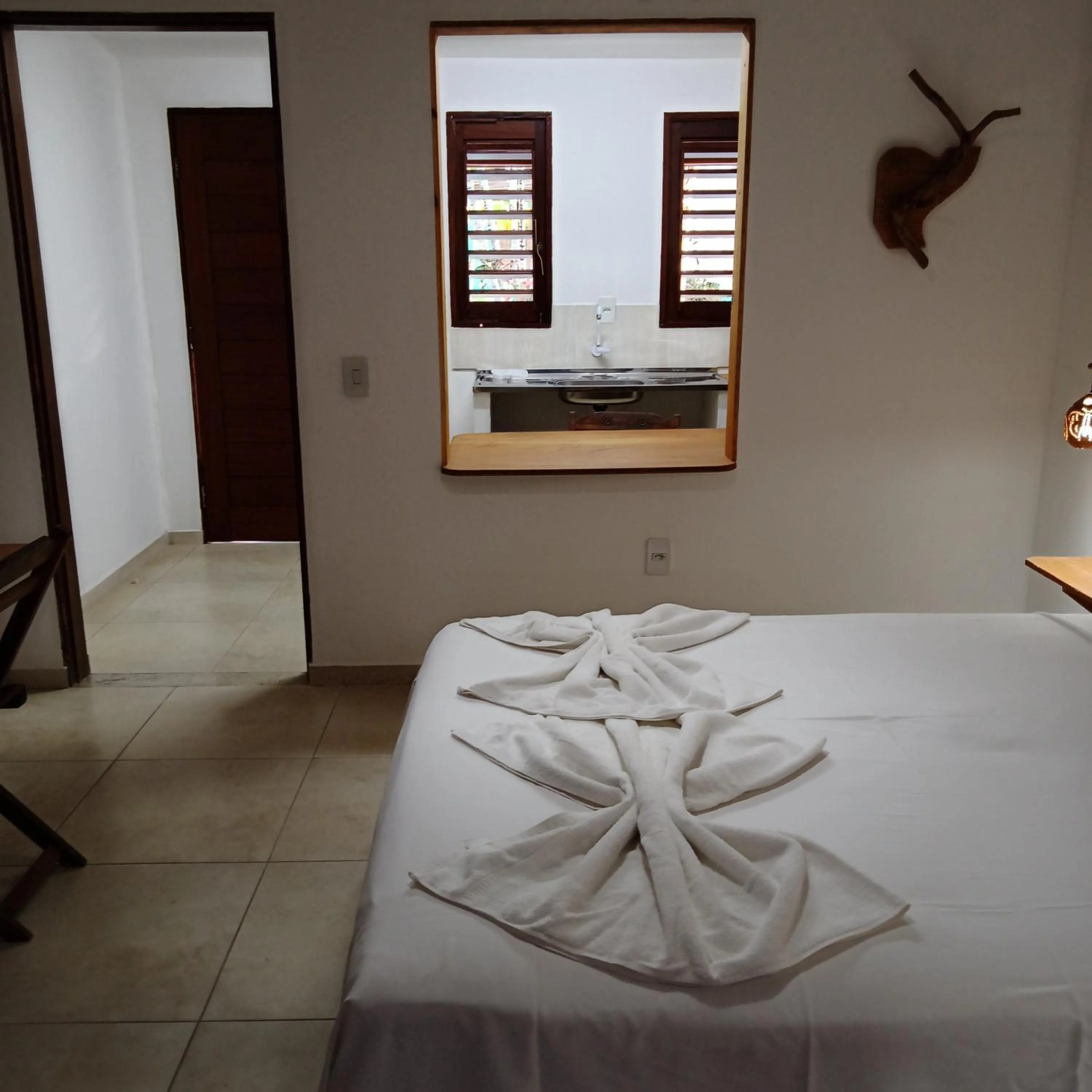 Decorative detail, Bed in Hawaii Flats