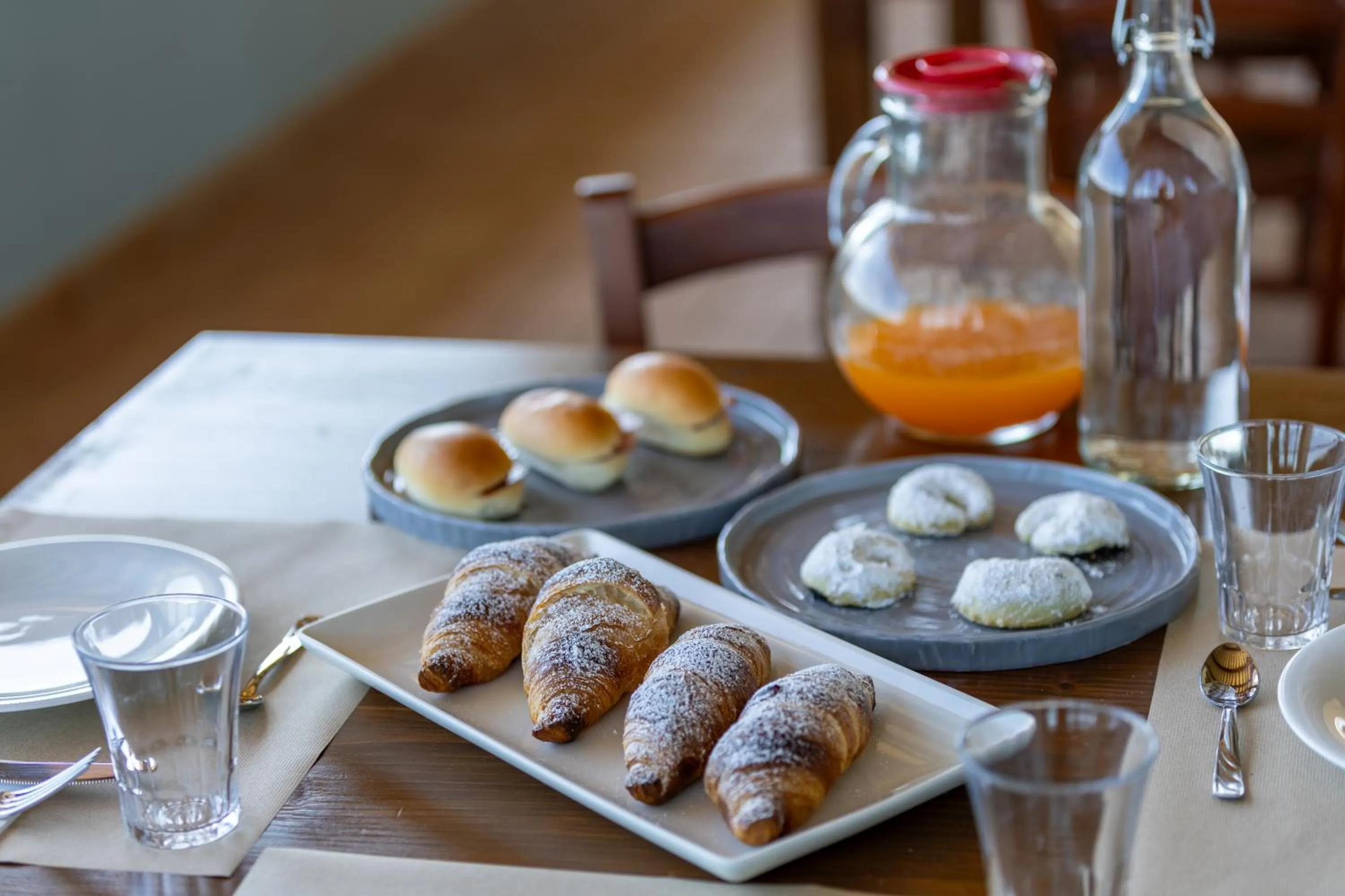 Food and drinks in Relais Piano Valle