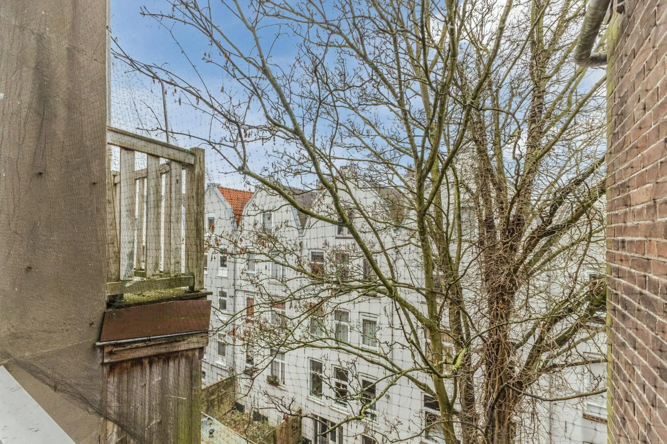 Day in Albert Cuyp Studio