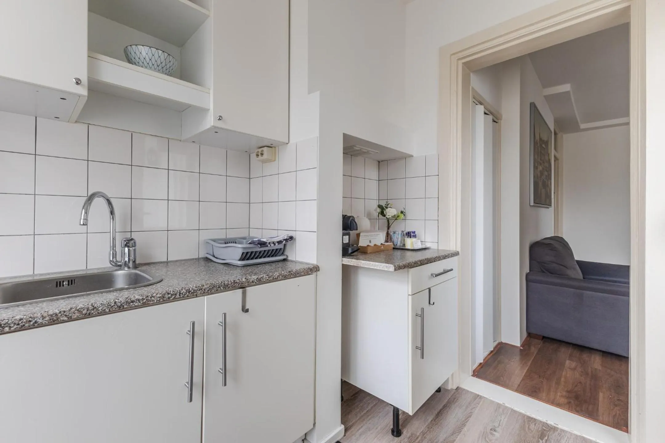 Kitchen or kitchenette in Albert Cuyp Studio