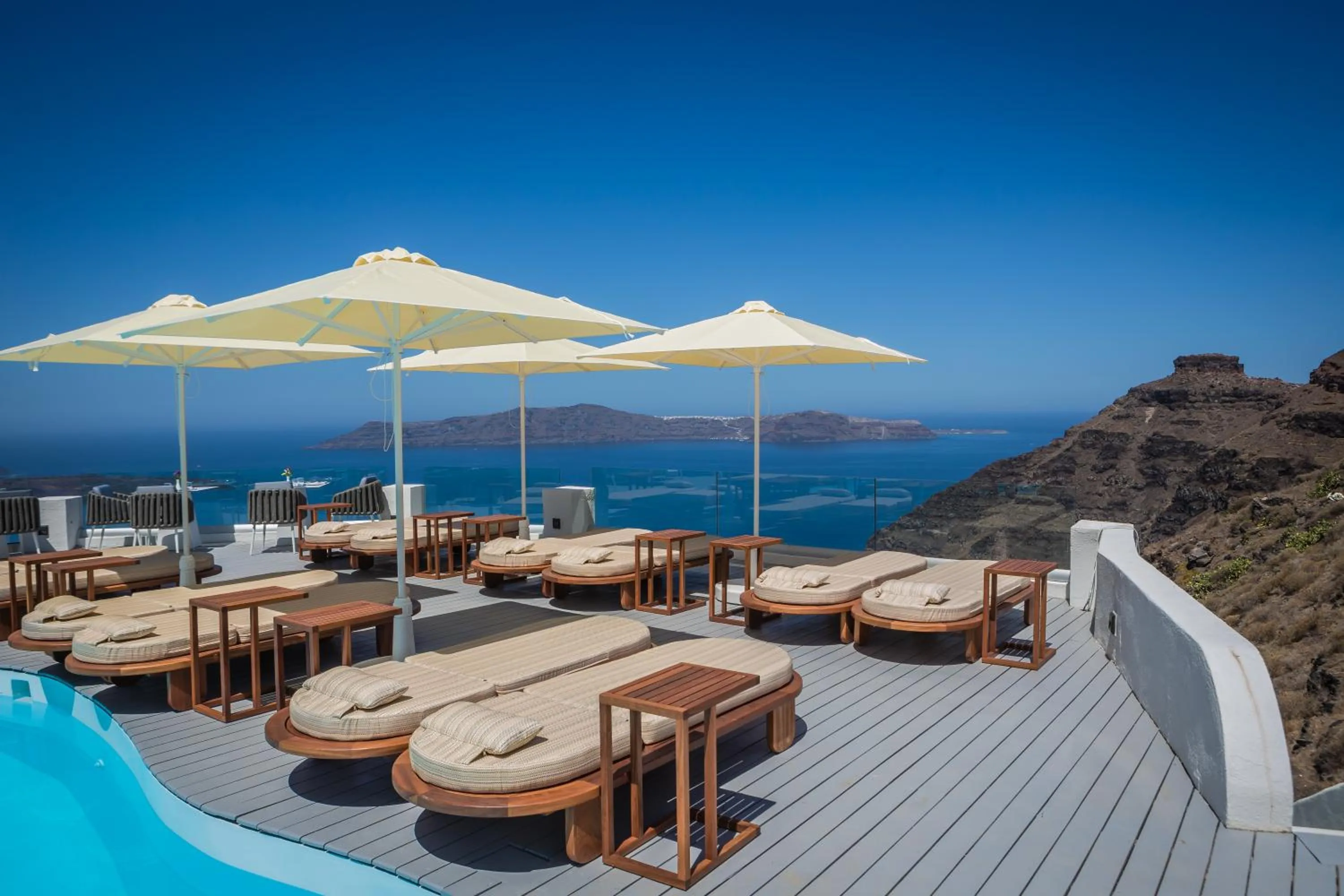 Sun Rocks Luxury suites