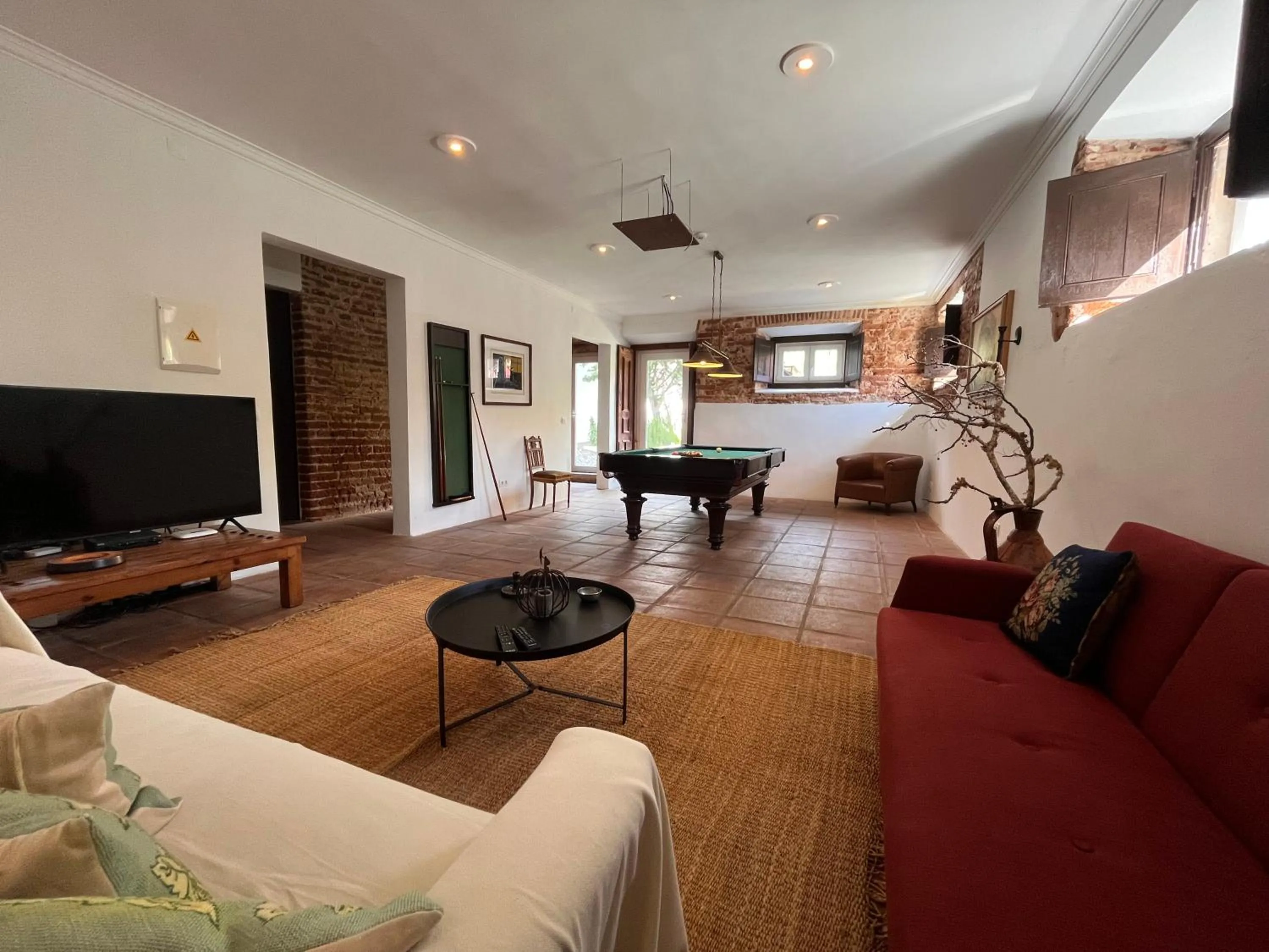 Communal lounge/ TV room in Palacete da Real Companhia do Cacau - Royal Cocoa Palace