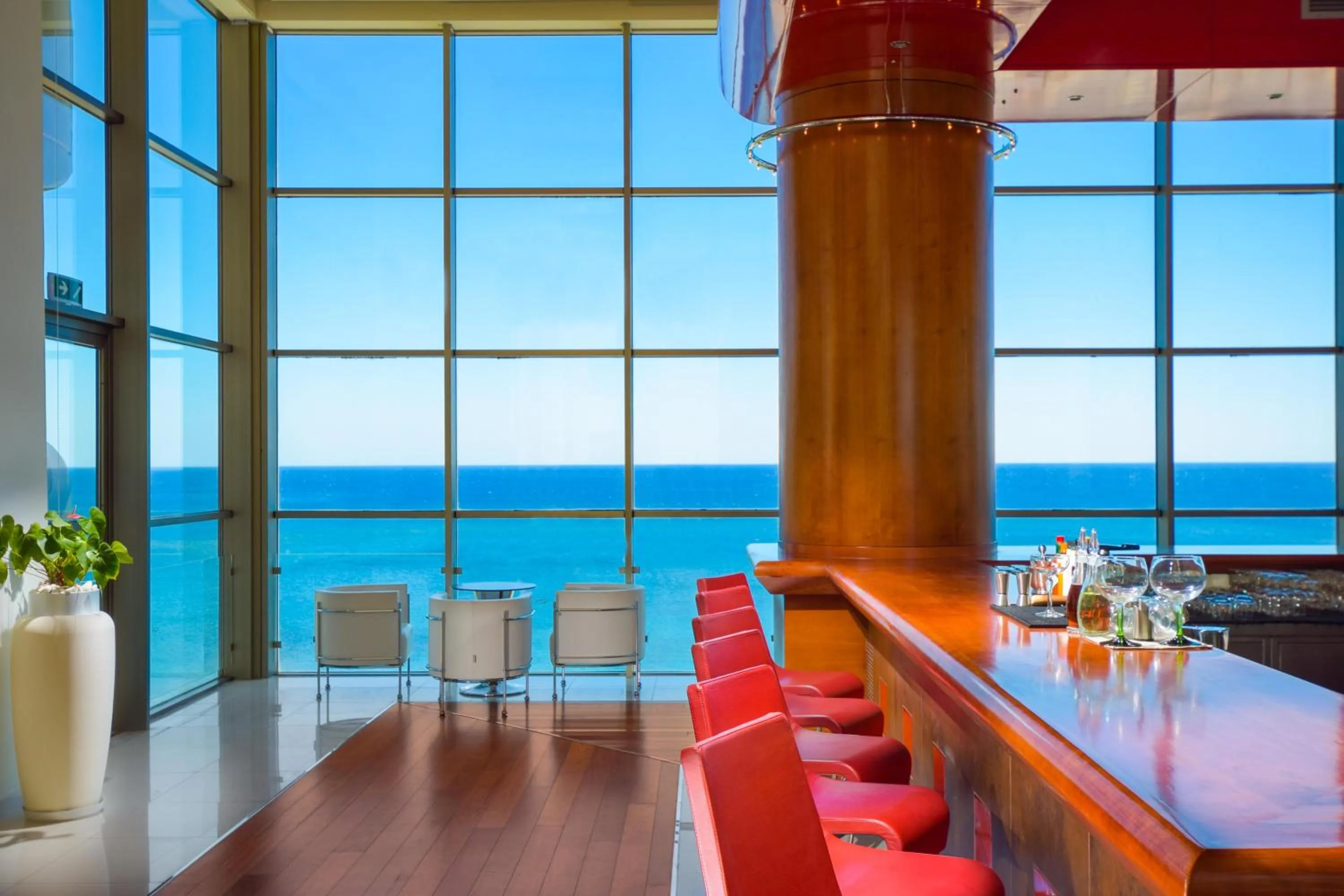 Lounge or bar in Elysium Resort & Spa