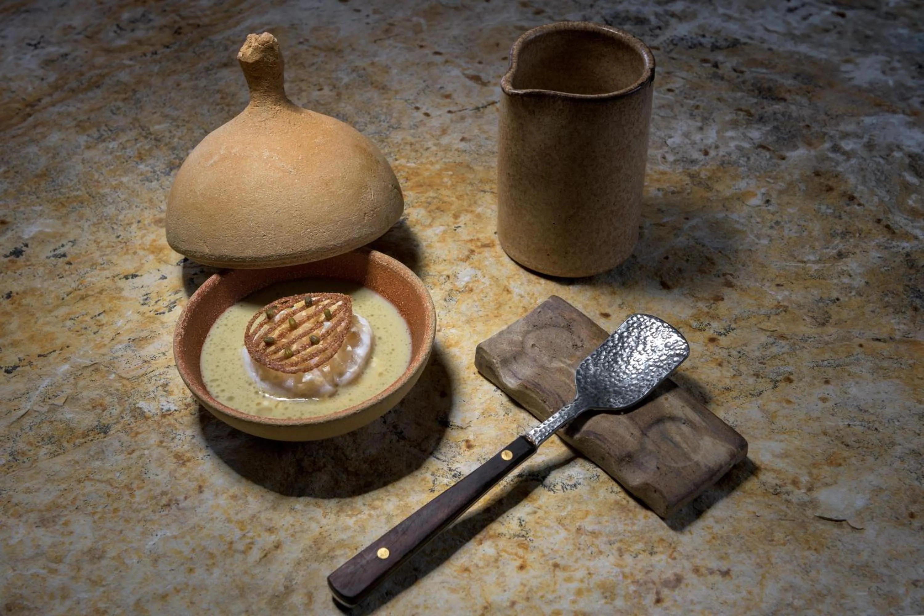 Restaurant/places to eat in Elysium Resort & Spa