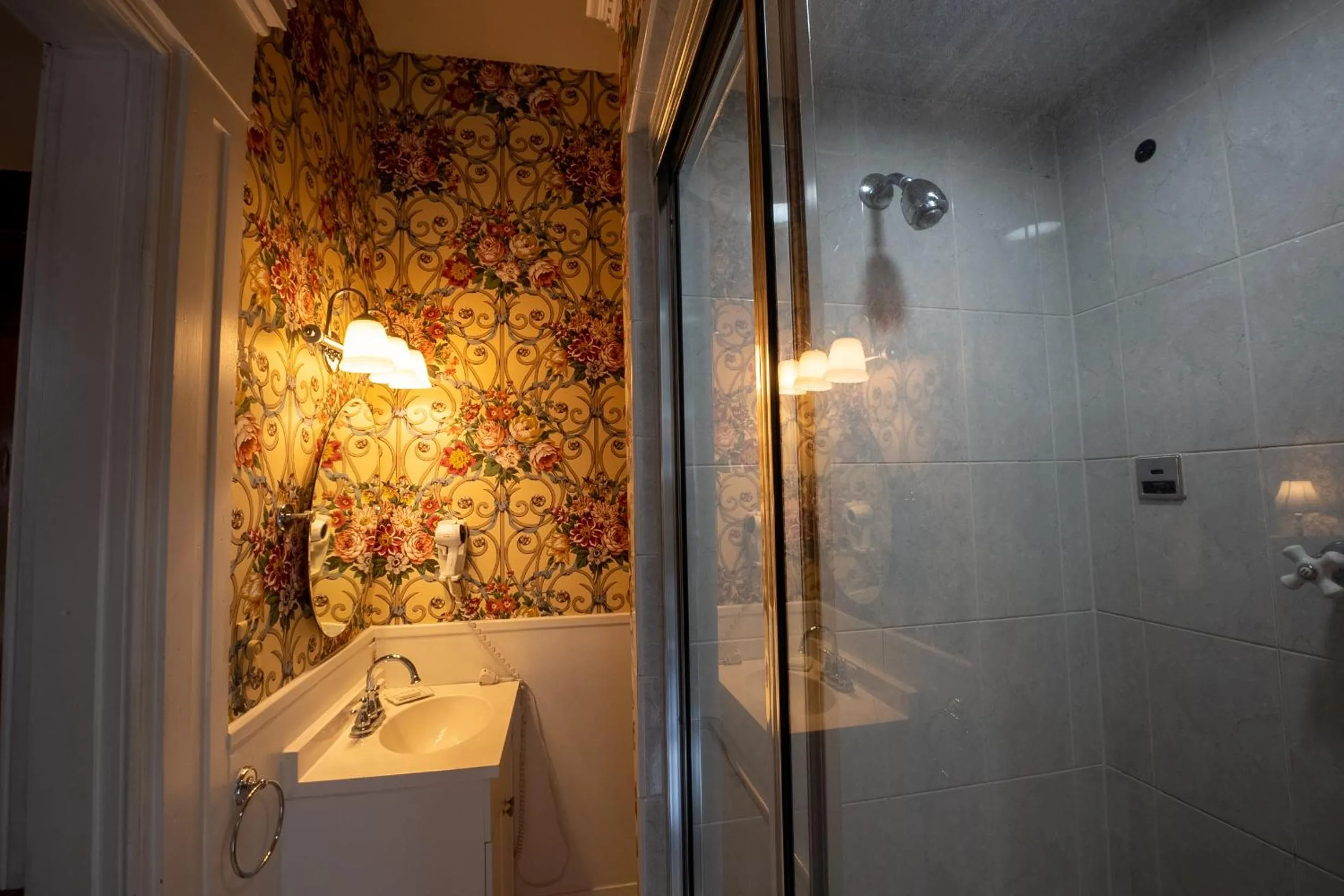 Bathroom in Antrim 1844