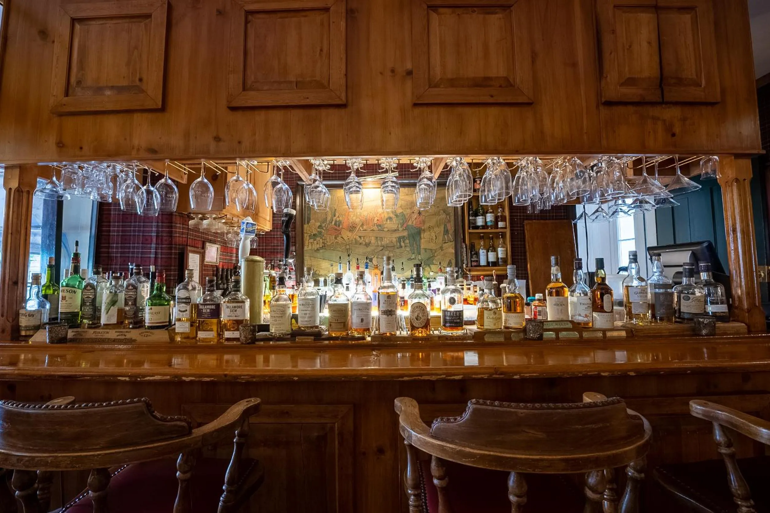 Lounge or bar in Antrim 1844