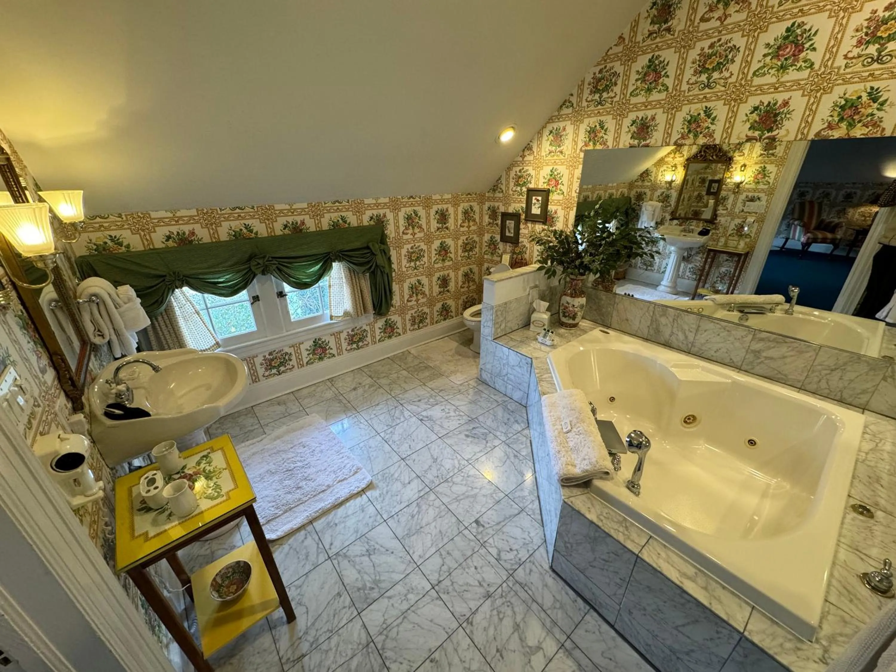 Hot Tub in Antrim 1844