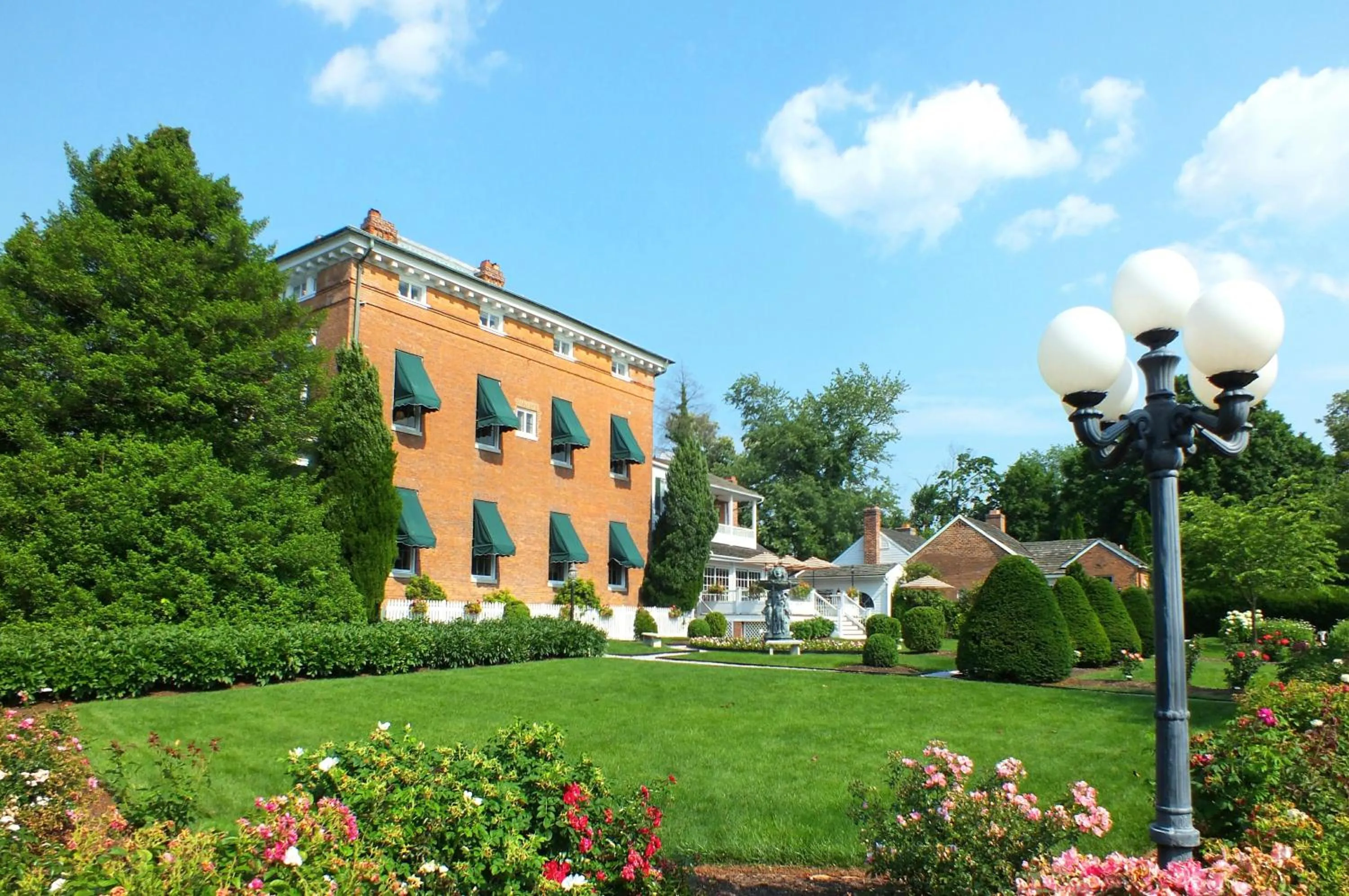 Property building in Antrim 1844