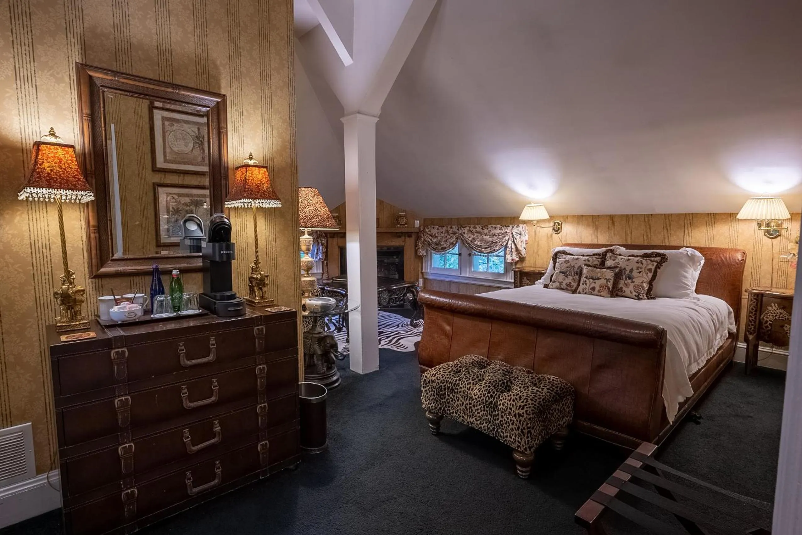 Photo of the whole room in Antrim 1844