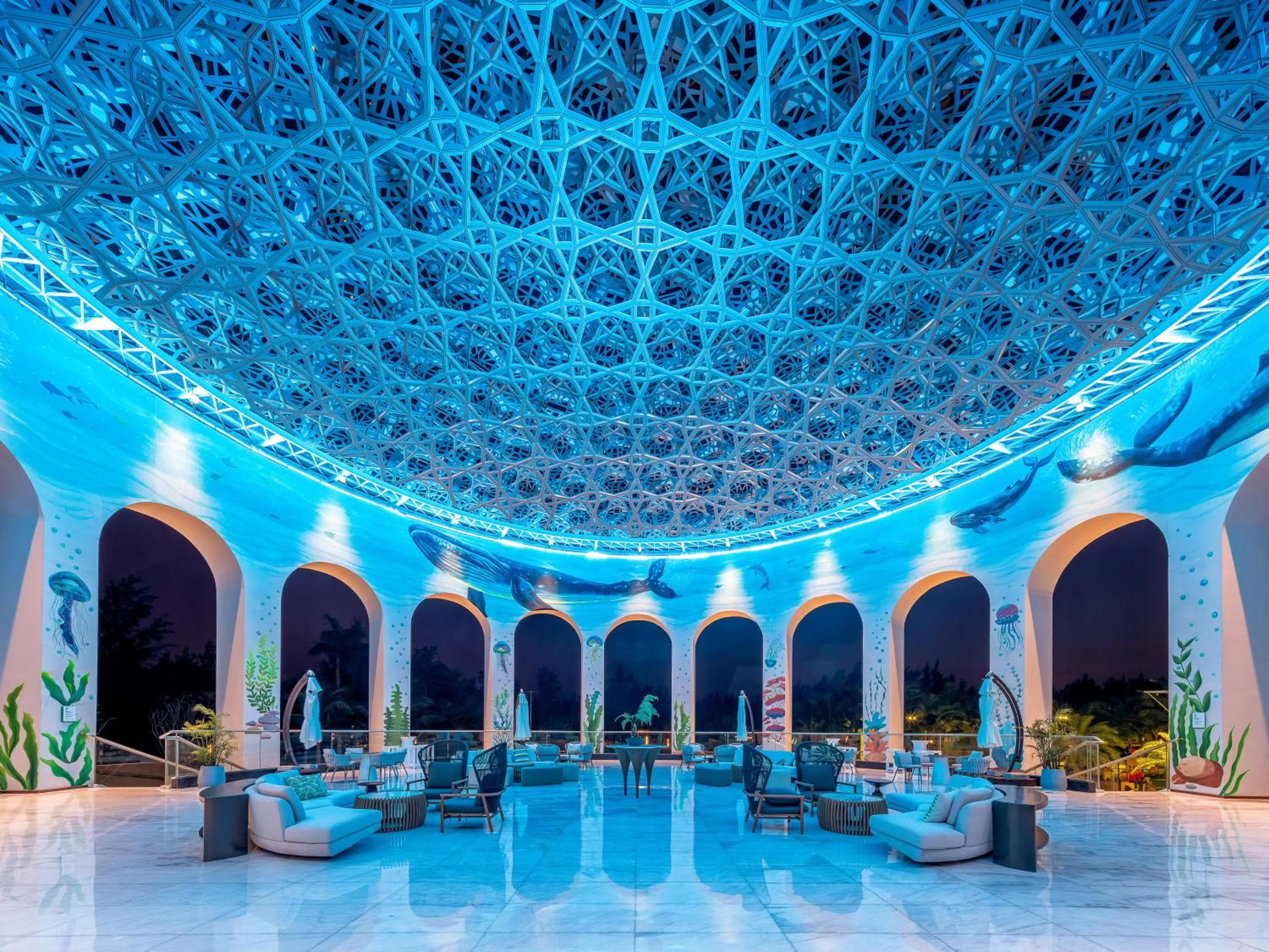 Lounge or bar in Holiday Inn Hainan Xiangshui Bay by IHG