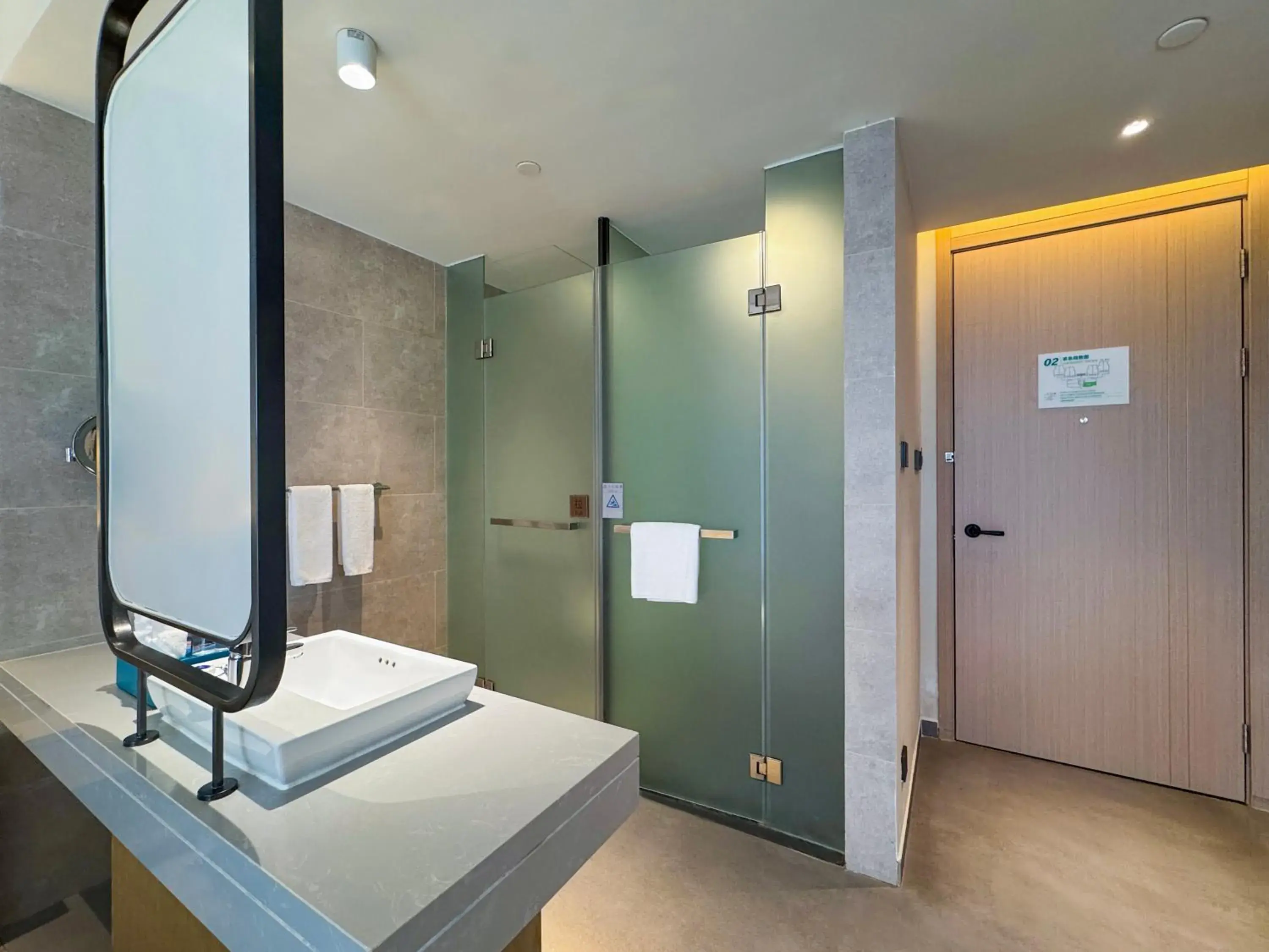 Standard Room in Holiday Inn Hainan Xiangshui Bay by IHG Standard Room in Holiday Inn Hainan Xiangshui Bay by IHG