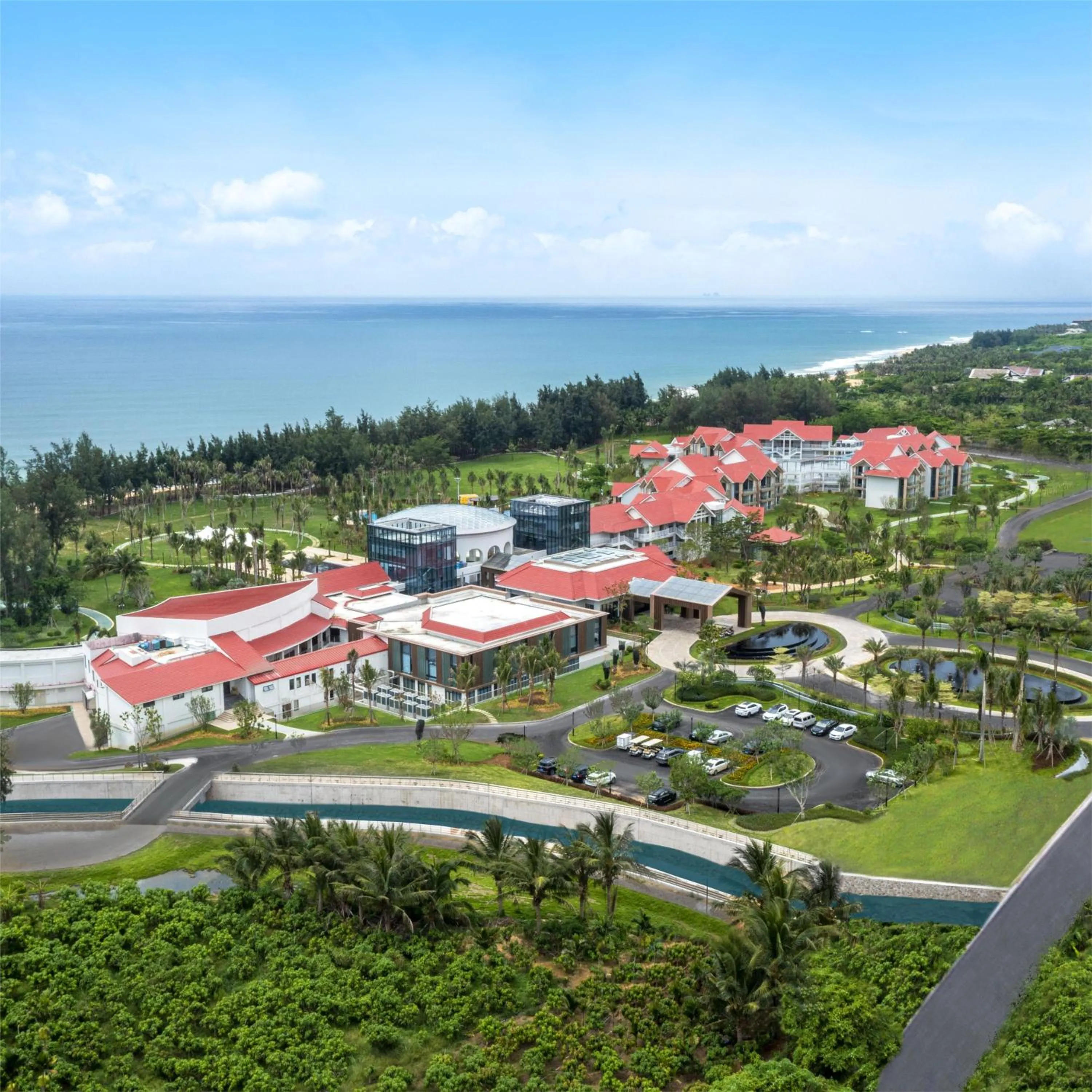 Beach in Holiday Inn Hainan Xiangshui Bay by IHG