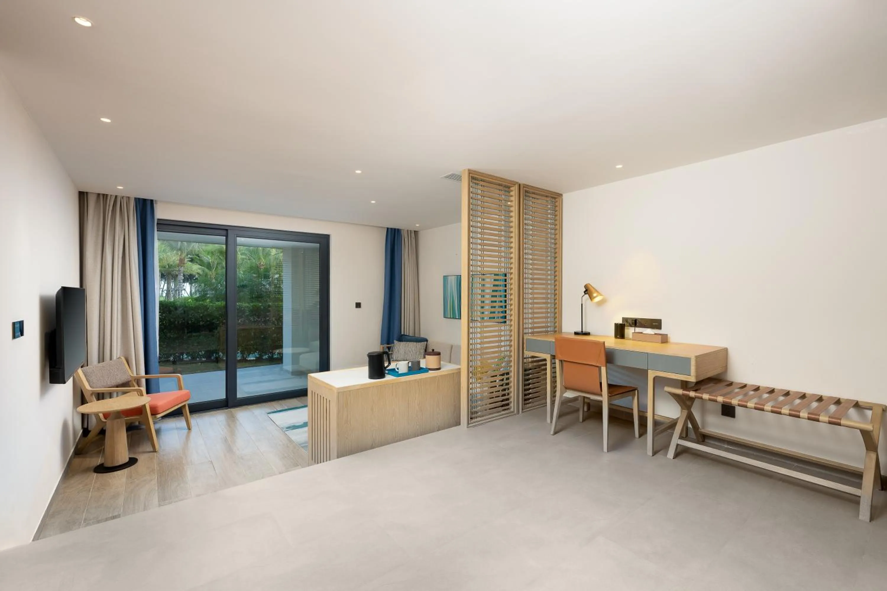 Living room in Holiday Inn Hainan Xiangshui Bay by IHG