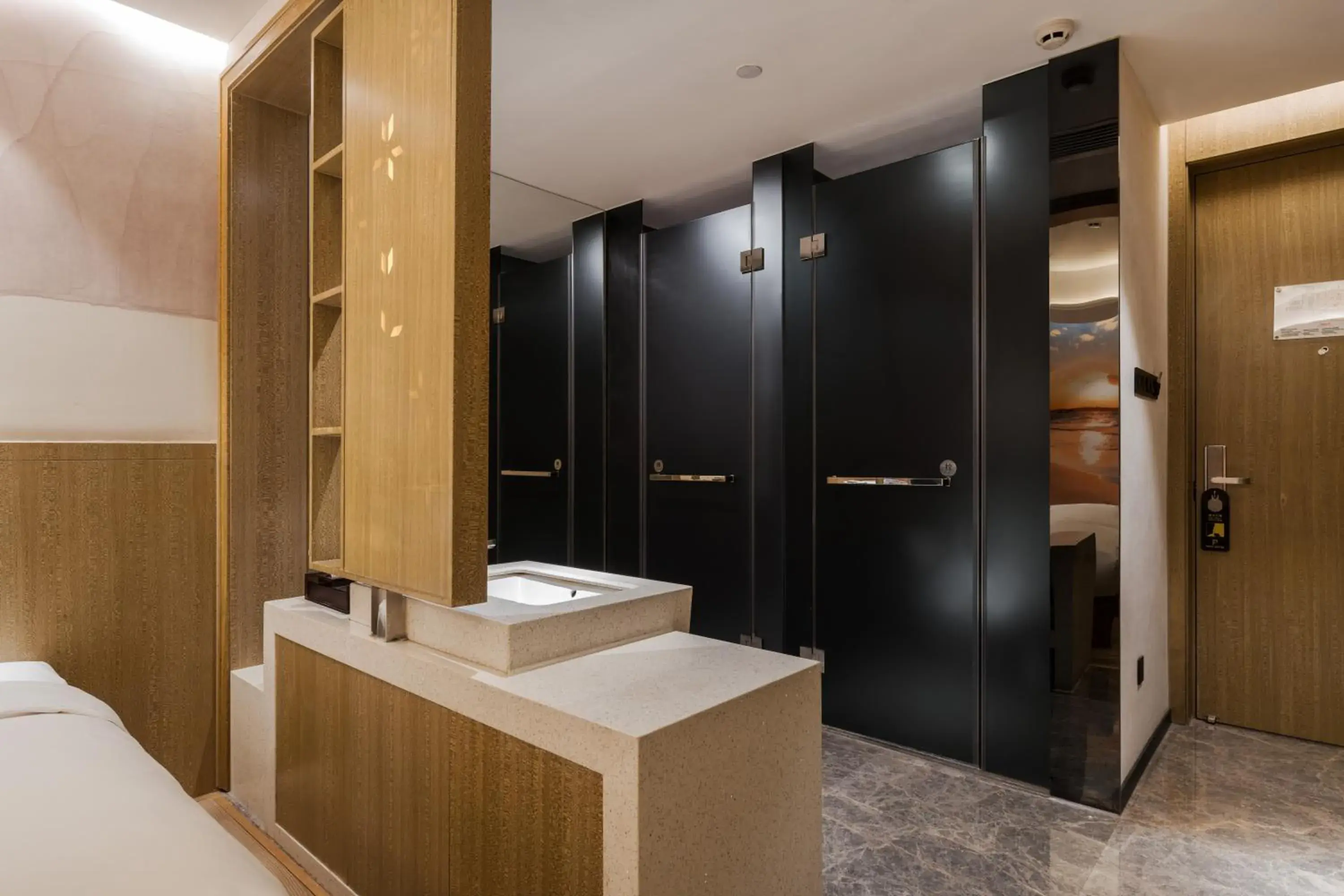 Superior Twin Room with No Window in Paco Hotel Shuiyin Road Guangzhou-Free bus Canton Fair Superior Twin Room with No Window in Paco Hotel Shuiyin Road Guangzhou-Free bus Canton Fair